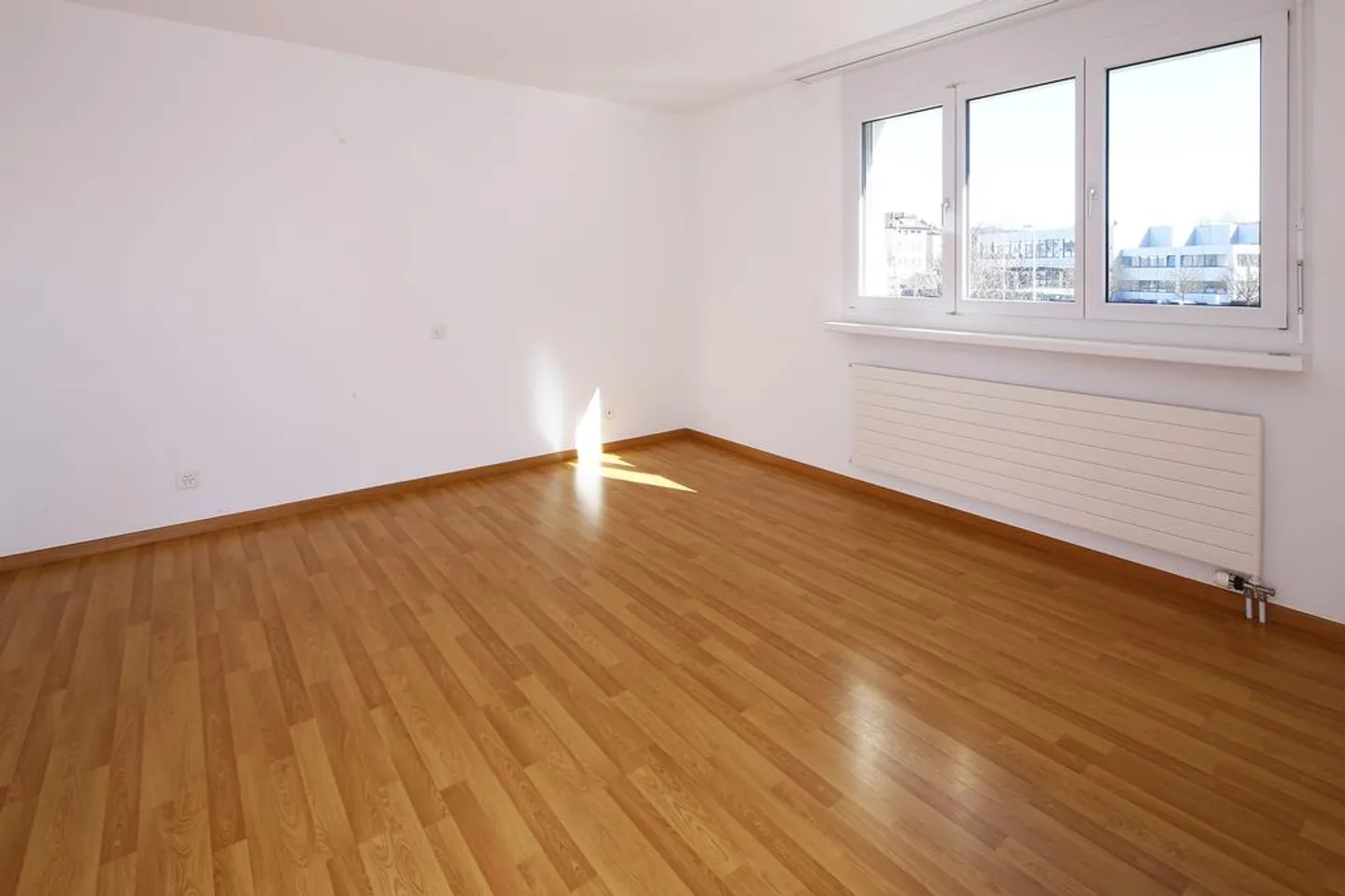 APPARTAMENTO IN UNA POSIZIONE FAMILIARE - Foto 4 di 5