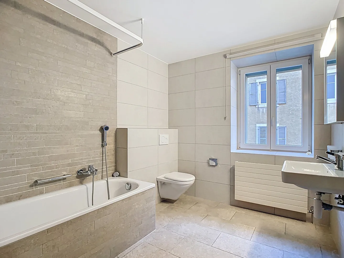 Wohnung mieten - Foto 3 von 8