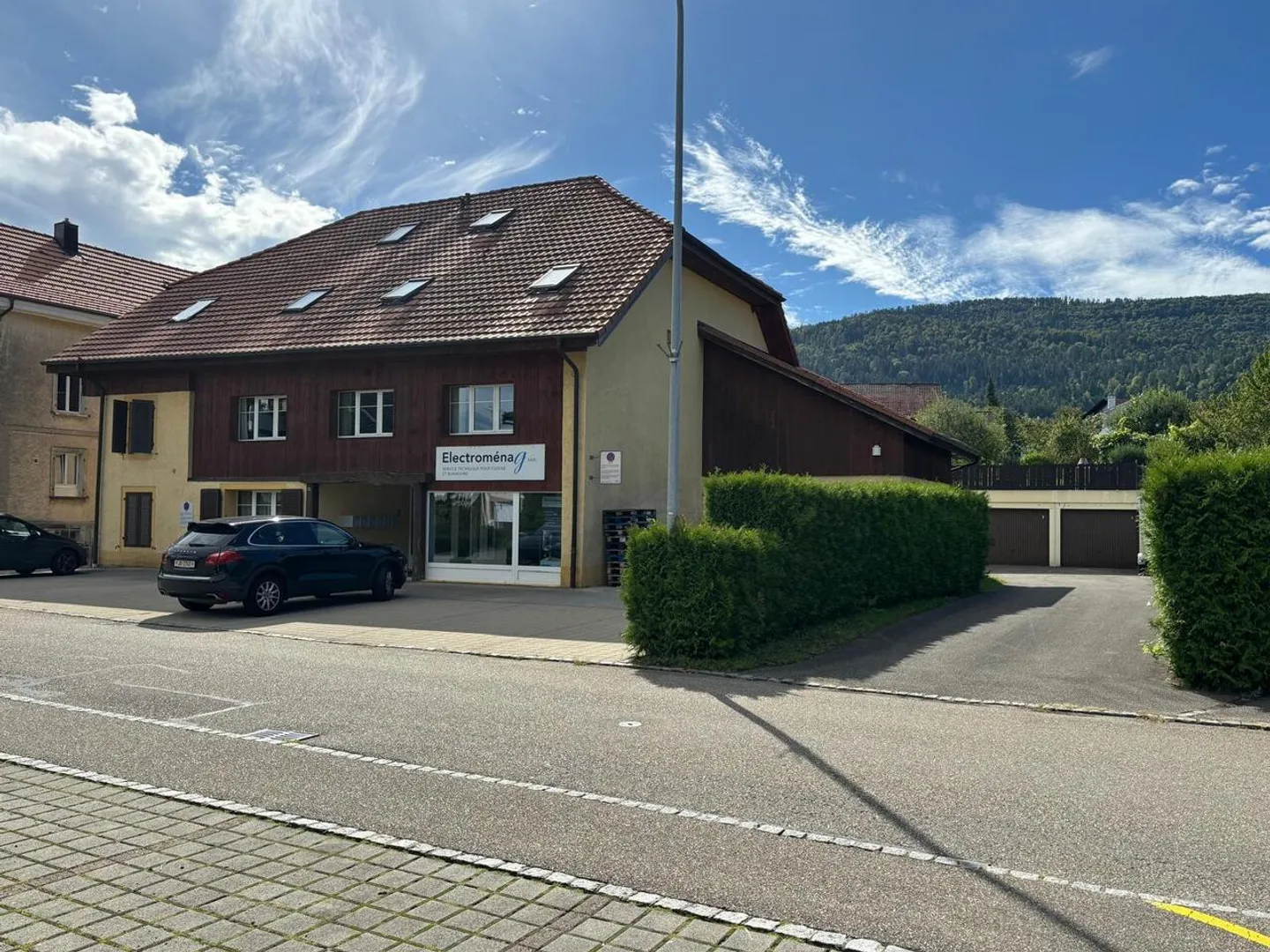 Duplex spacieux avec cuisine moderne - Photo 16 sur 25