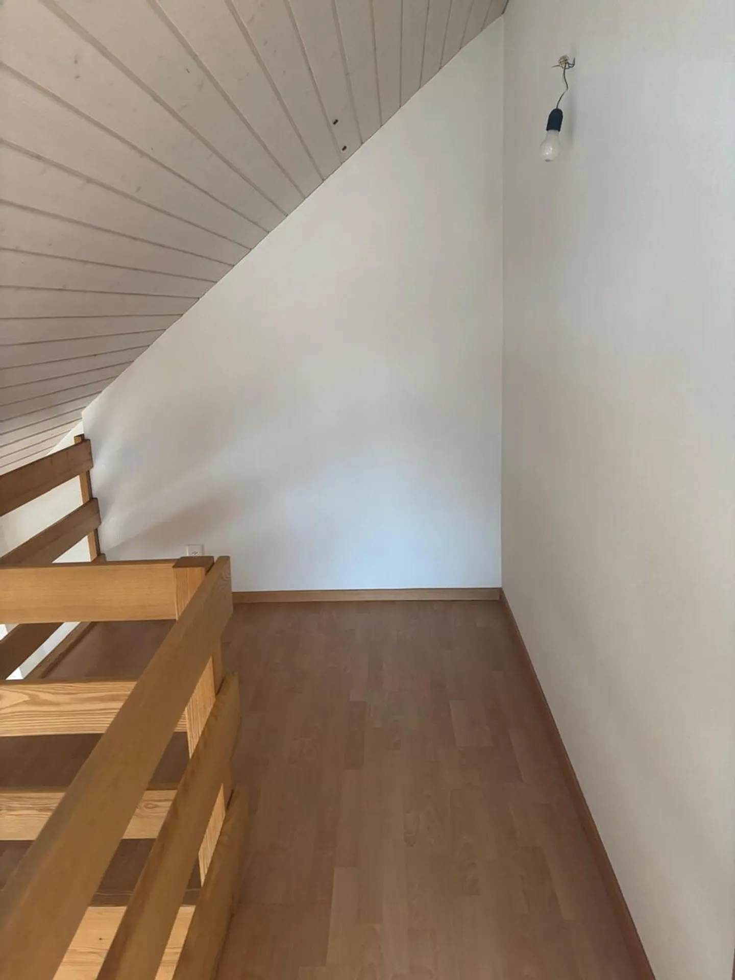 Duplex spacieux avec cuisine moderne - Photo 22 sur 25