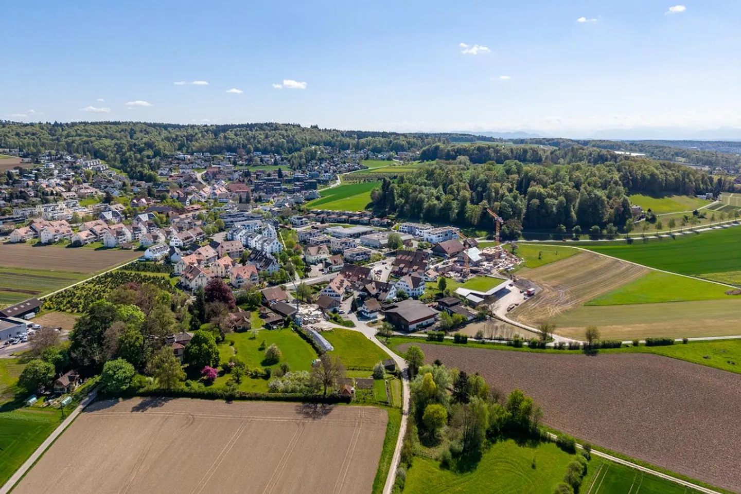 Sale: Multi-family house in the tax-friendly Winkel ZH - Photo 4 of 4