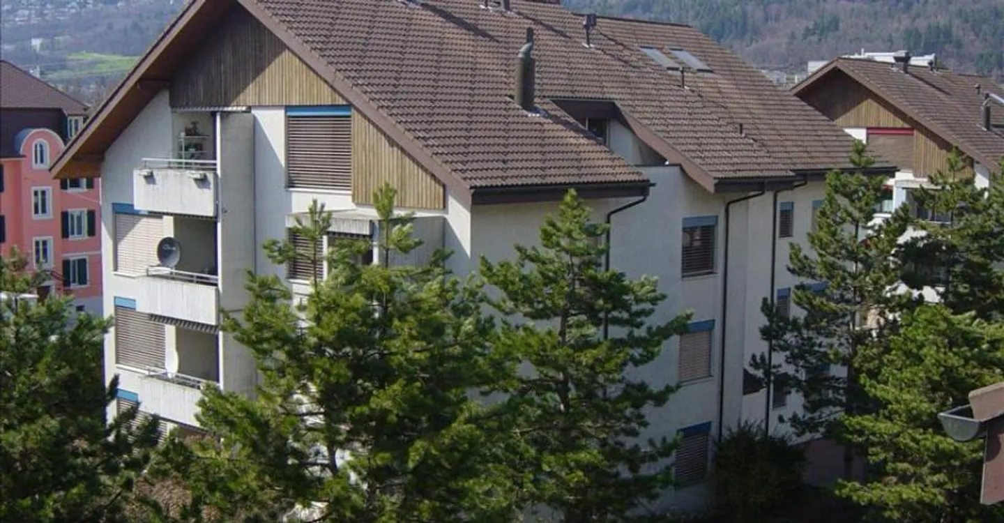 Êtes-vous à la recherche d'un emplacement de stationnement ? - Photo 1 sur 1