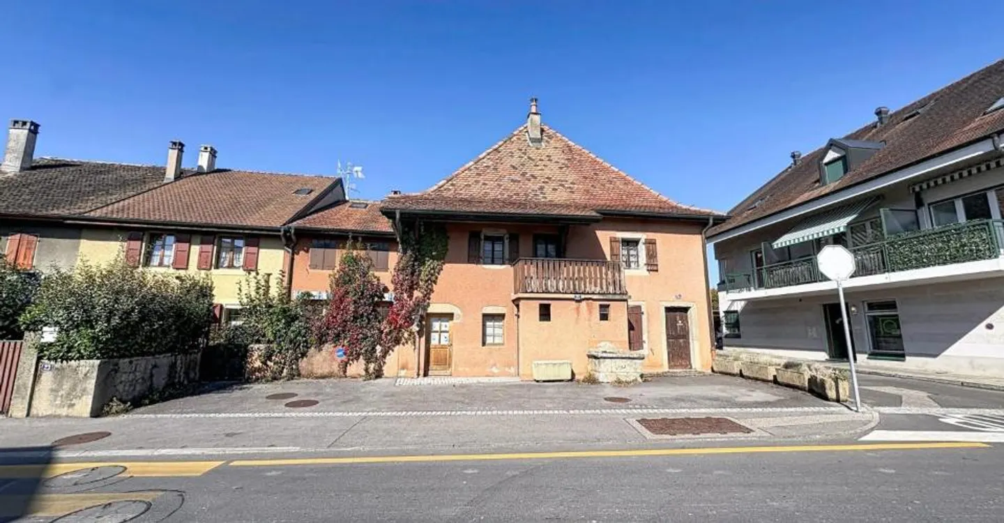 MEINIER - SET OF THREE VILLAGE HOUSES TO RENOVATE - Photo 1 of 7