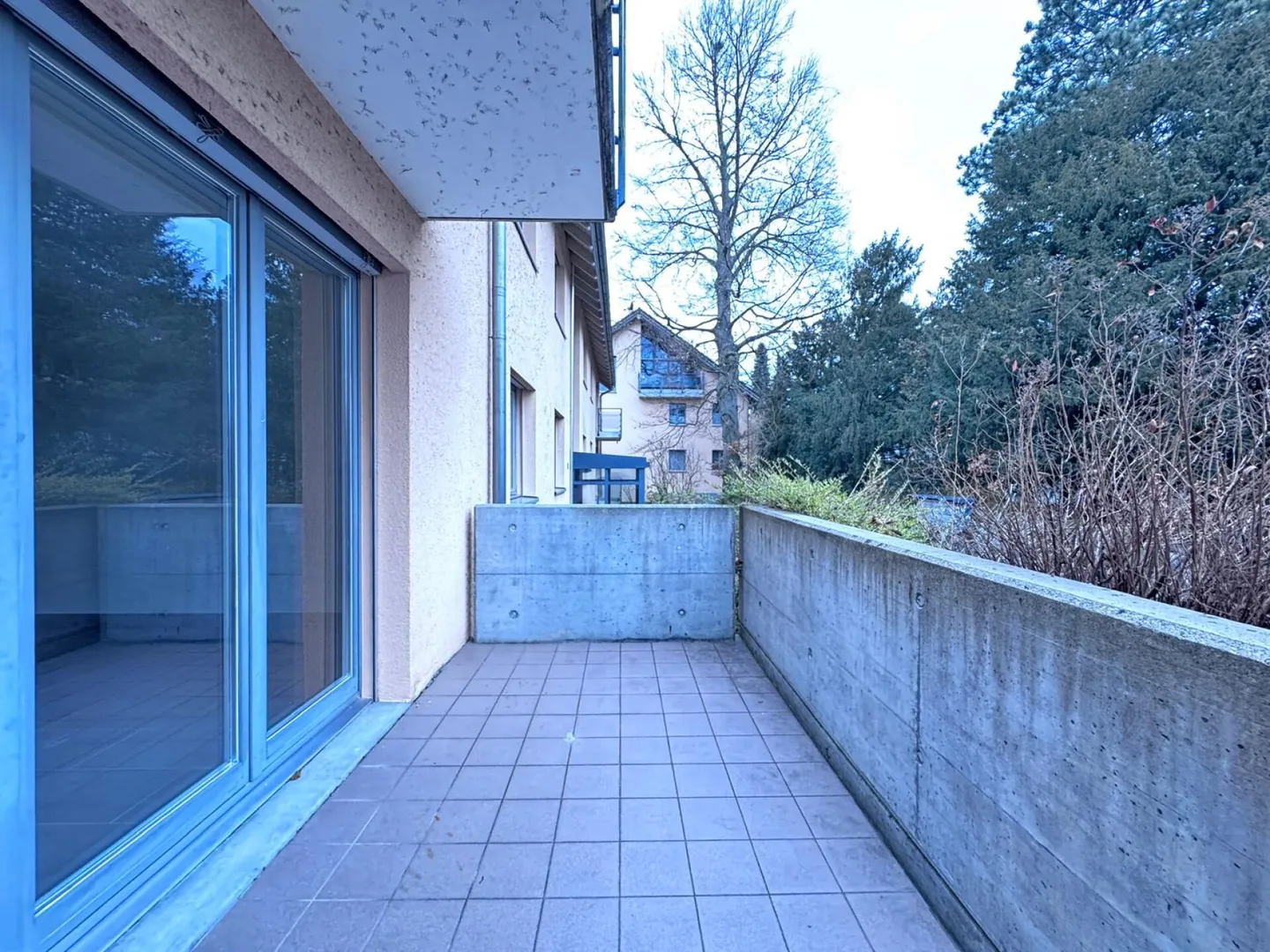 Spacious 4½-room apartment with terrace and two underground parking spaces - Photo 21 of 28