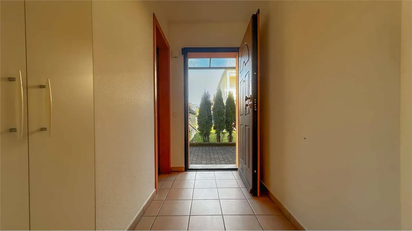 STABIO : MAISON INDIVIDUELLE AVEC JARDIN ET ESPACES SPACIEUX - Photo 3 sur 13