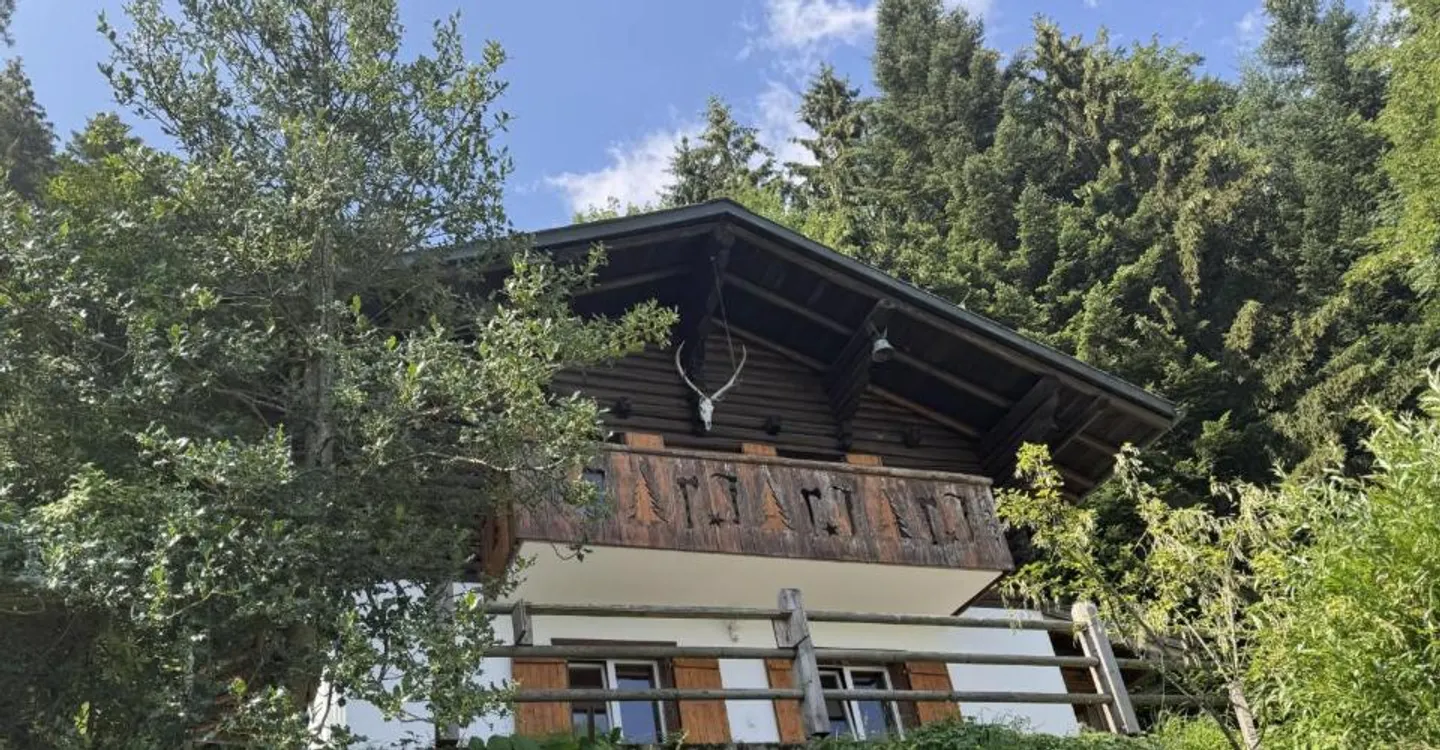 Chalet Charmant avec Vue Montagne - Photo 3 sur 12