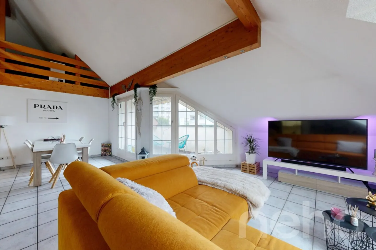 Charming 3.5-Room Apartment - Photo 3 of 11