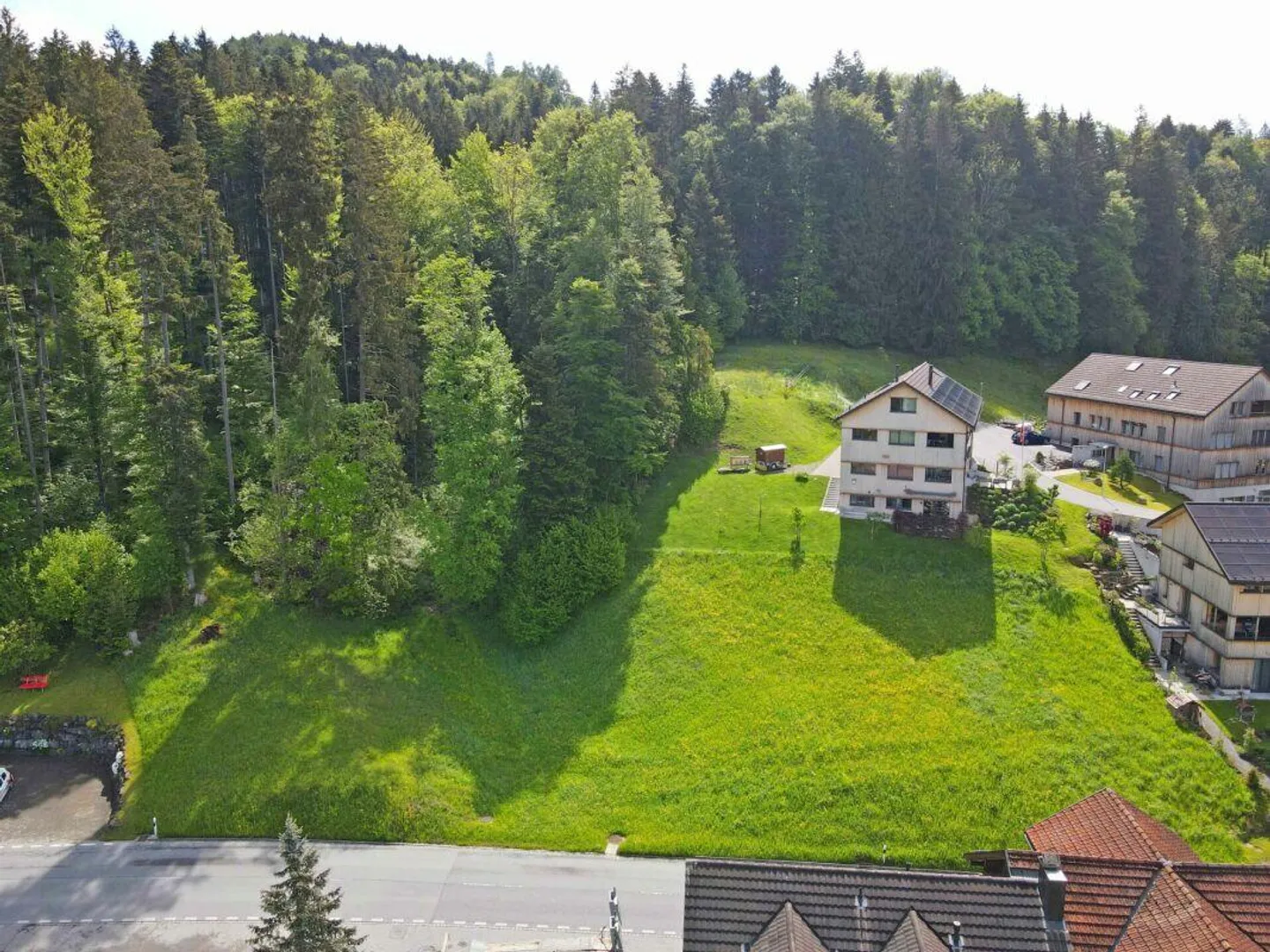 Attractive building plot in Haslen AI - 1,661 m² with development... - Photo 2 of 7