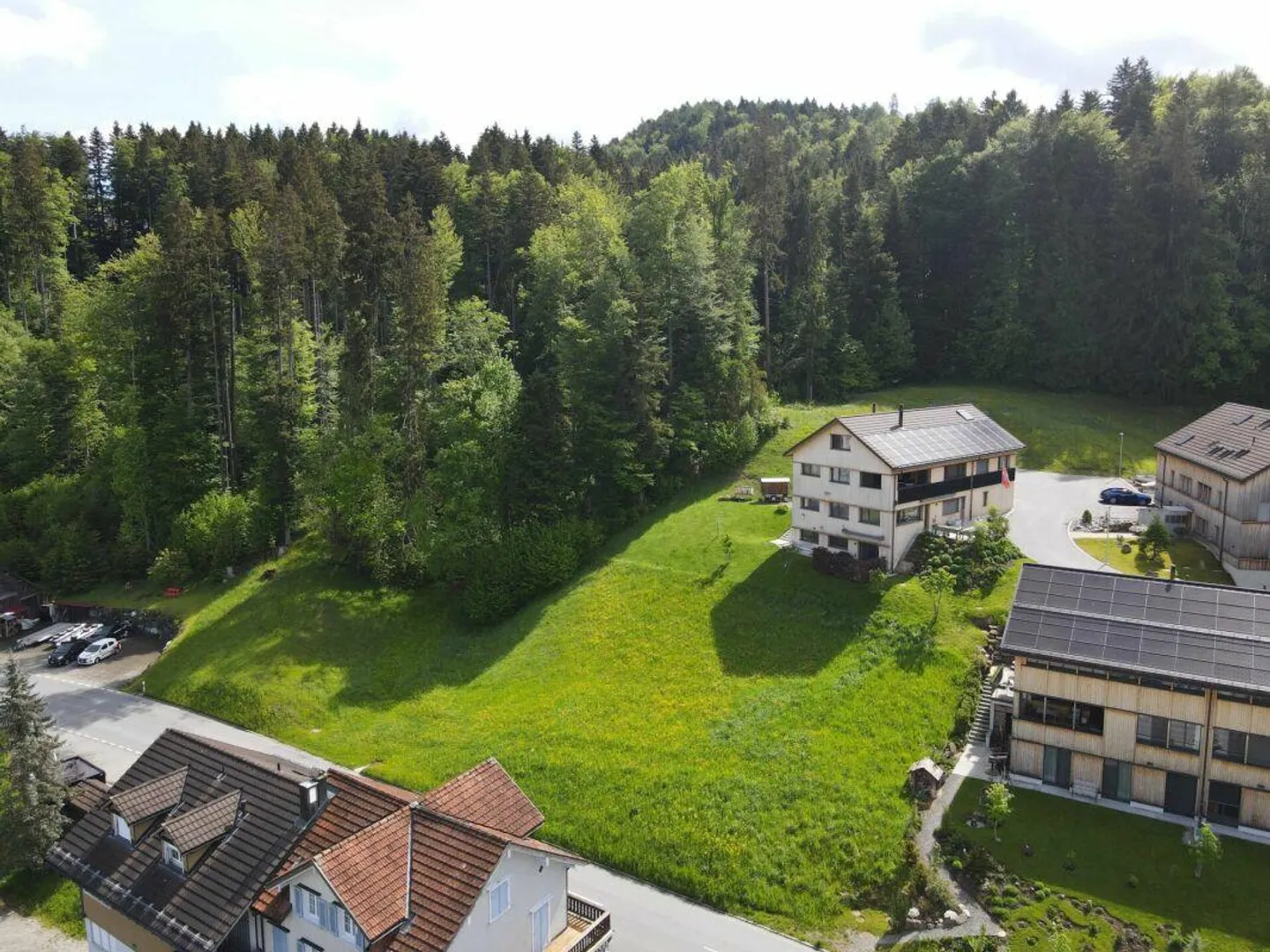 Attractive building plot in Haslen AI - 1,661 m² with development... - Photo 4 of 7