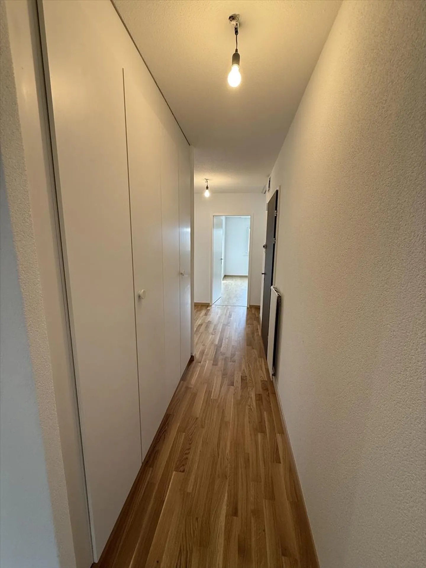 4,5-Zimmer-Wohnung im 3. Stock - Foto 4 von 9