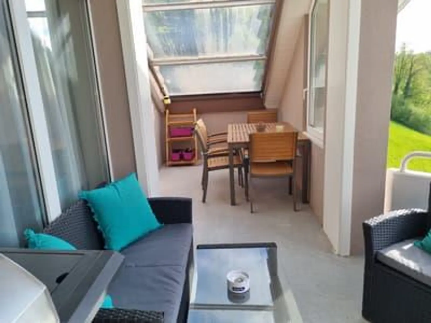 Incantevole appartamento mansardato di 4,5 locali con balcone a Mühlethal - Foto 21 di 22