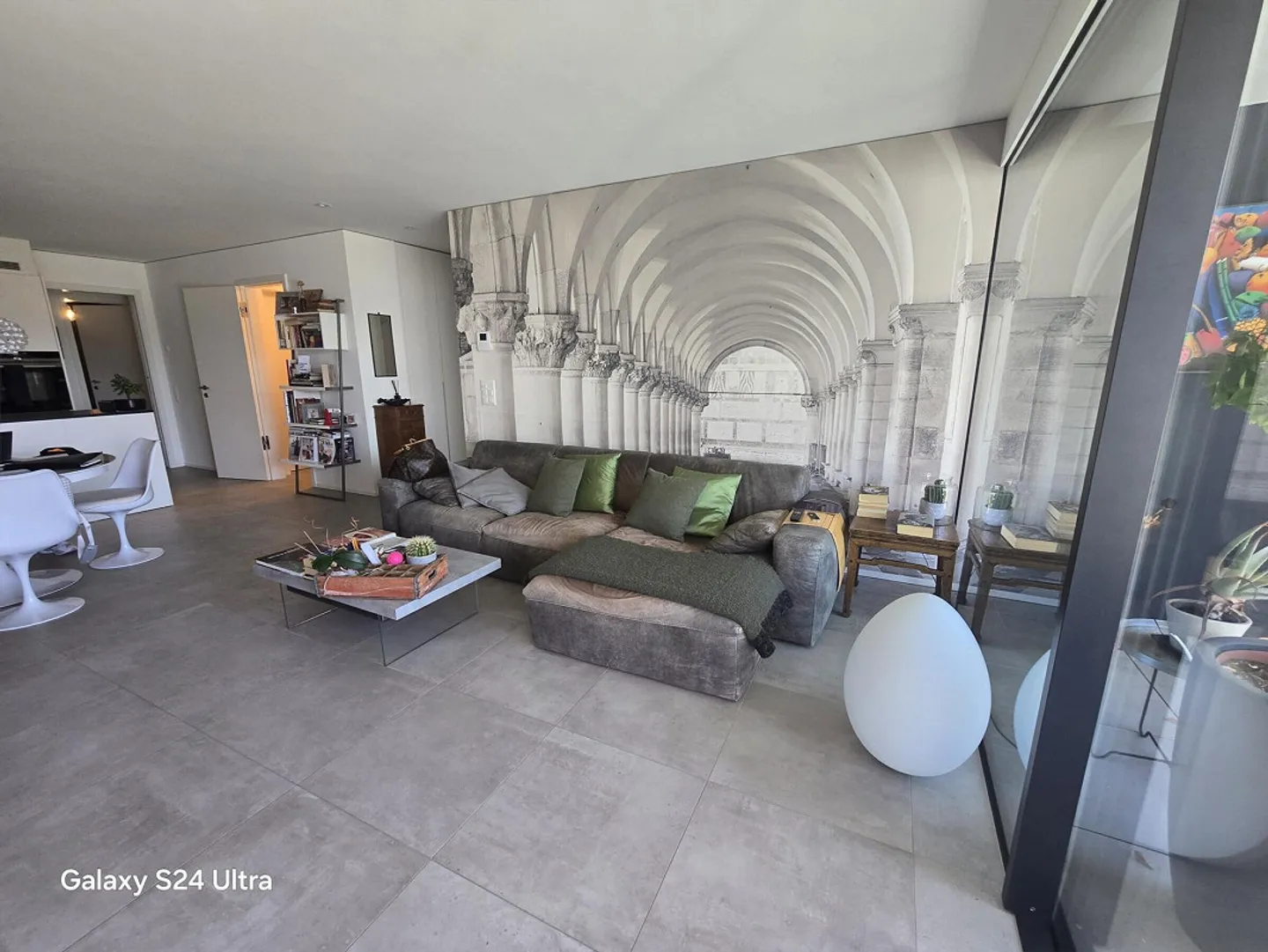 MODERNES 4.5 ZIMMER HOCHWERTIG MIT TERRASSE IN MASSAGNO - Foto 1 von 9