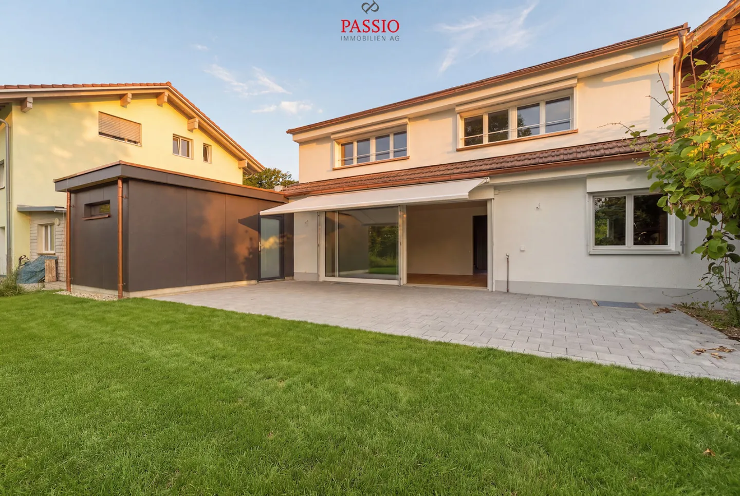 Casa familiare moderna a Studen - Foto 1 di 39