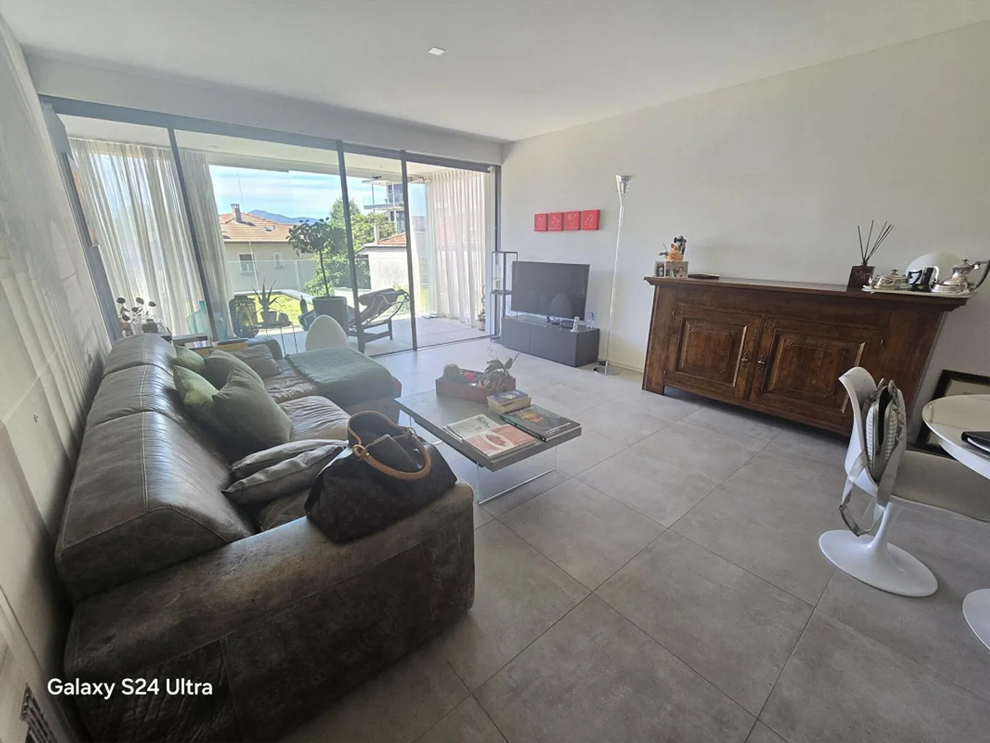 MODERNES 4.5 ZIMMER HOCHWERTIG MIT TERRASSE IN MASSAGNO - Foto 5 von 9