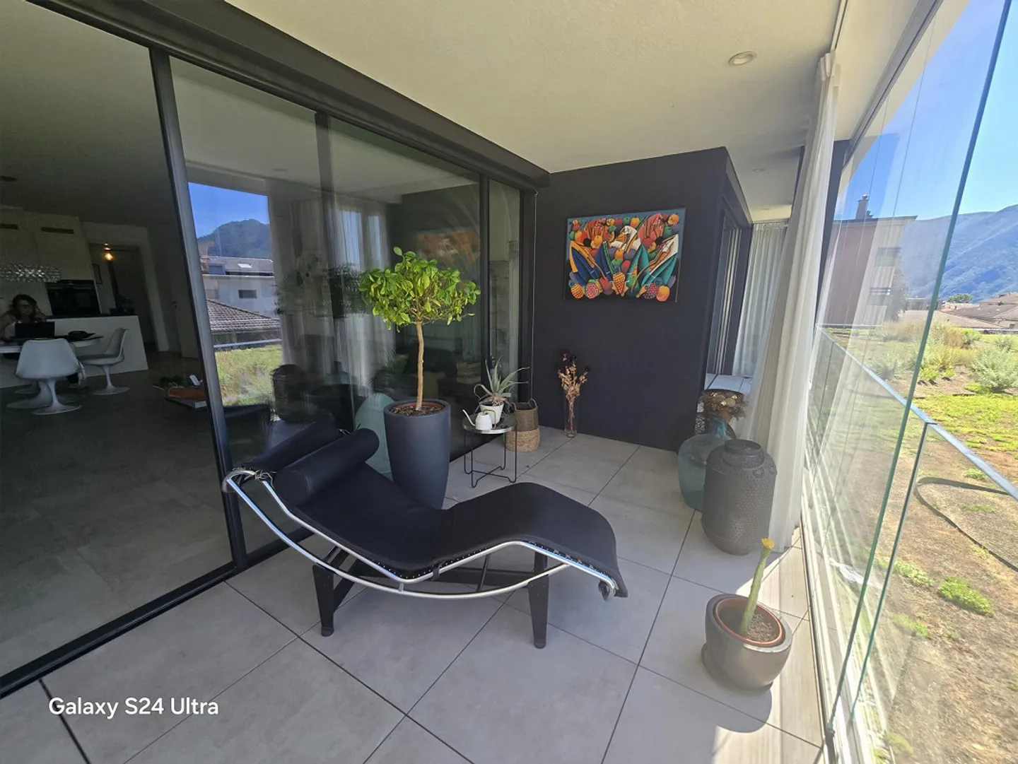 MODERNES 4.5 ZIMMER HOCHWERTIG MIT TERRASSE IN MASSAGNO - Foto 6 von 9