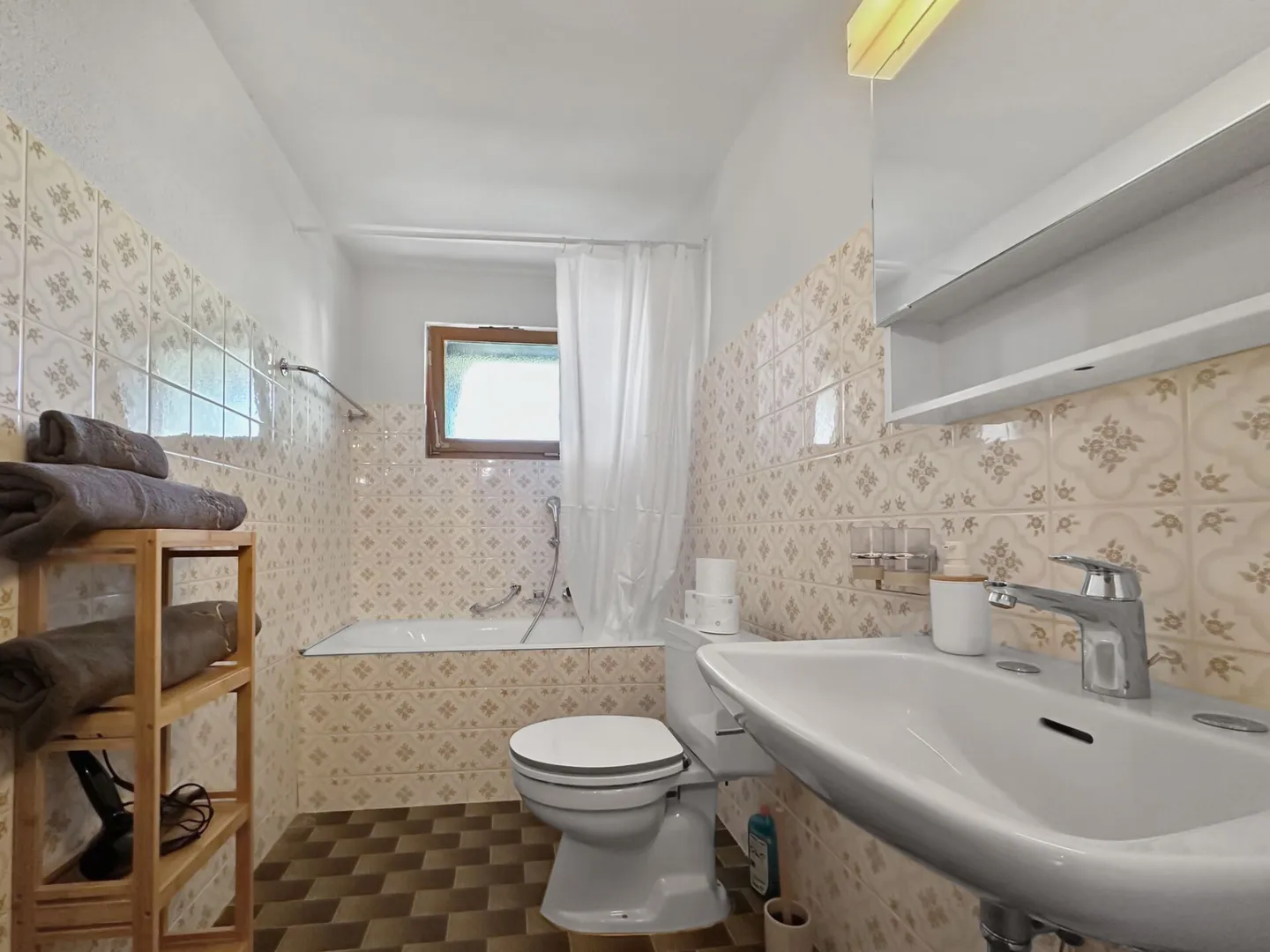 Appartement 2.5 pièces élégant - Photo 8 sur 9
