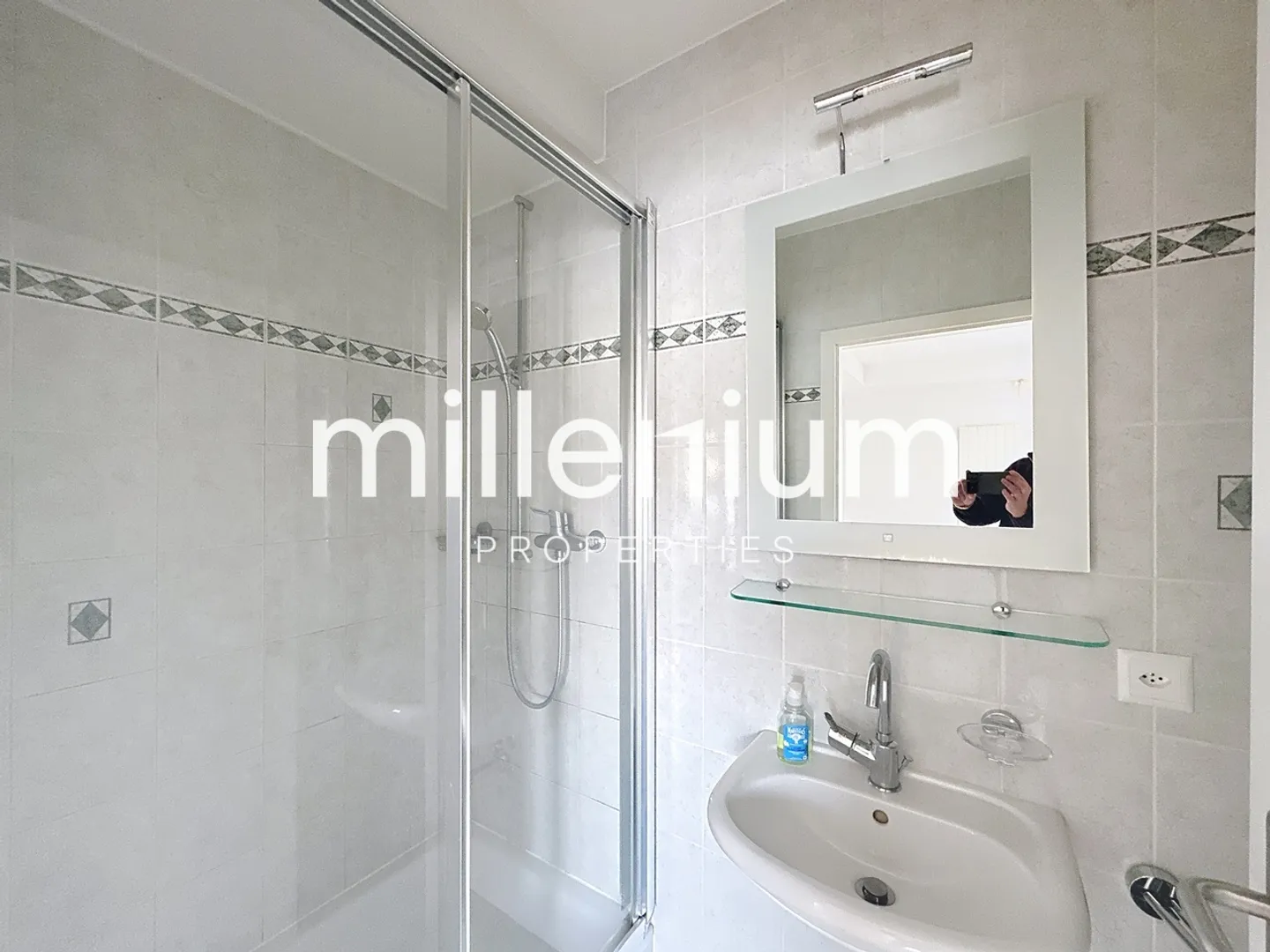 Penthouse-Wohnung mit Durchgang und Terrasse ohne vis-à-vis - Foto 9 von 10