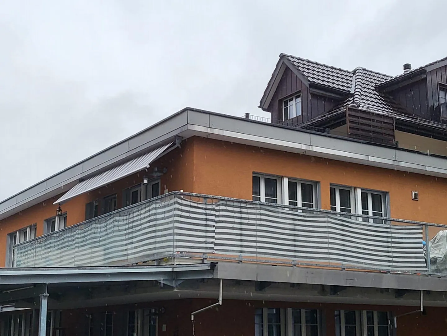 Garage - Foto 1 di 1