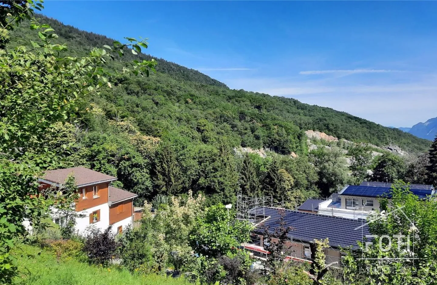 Grundstück mit Genehmigung, 1 von 3 Wohnungen bereits verkauft! - Foto 5 von 7