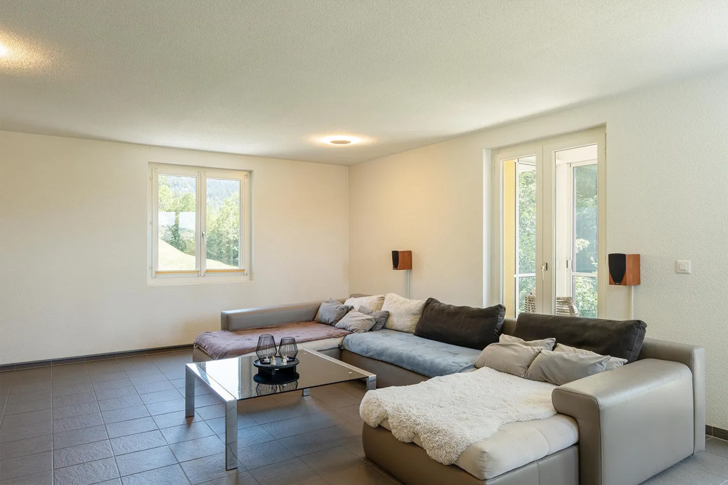 Freistehendes Einfamilienhaus mit Pool - Foto 8 von 14
