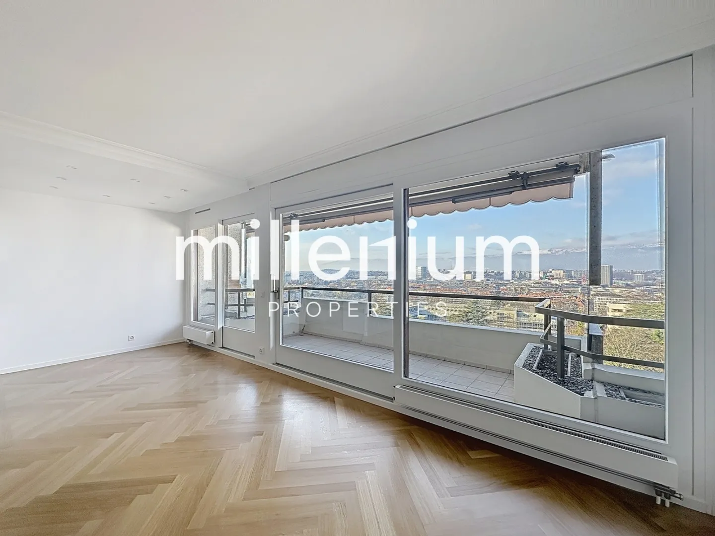 Elegant Apartment with Panoramic Views - Photo 1 of 11