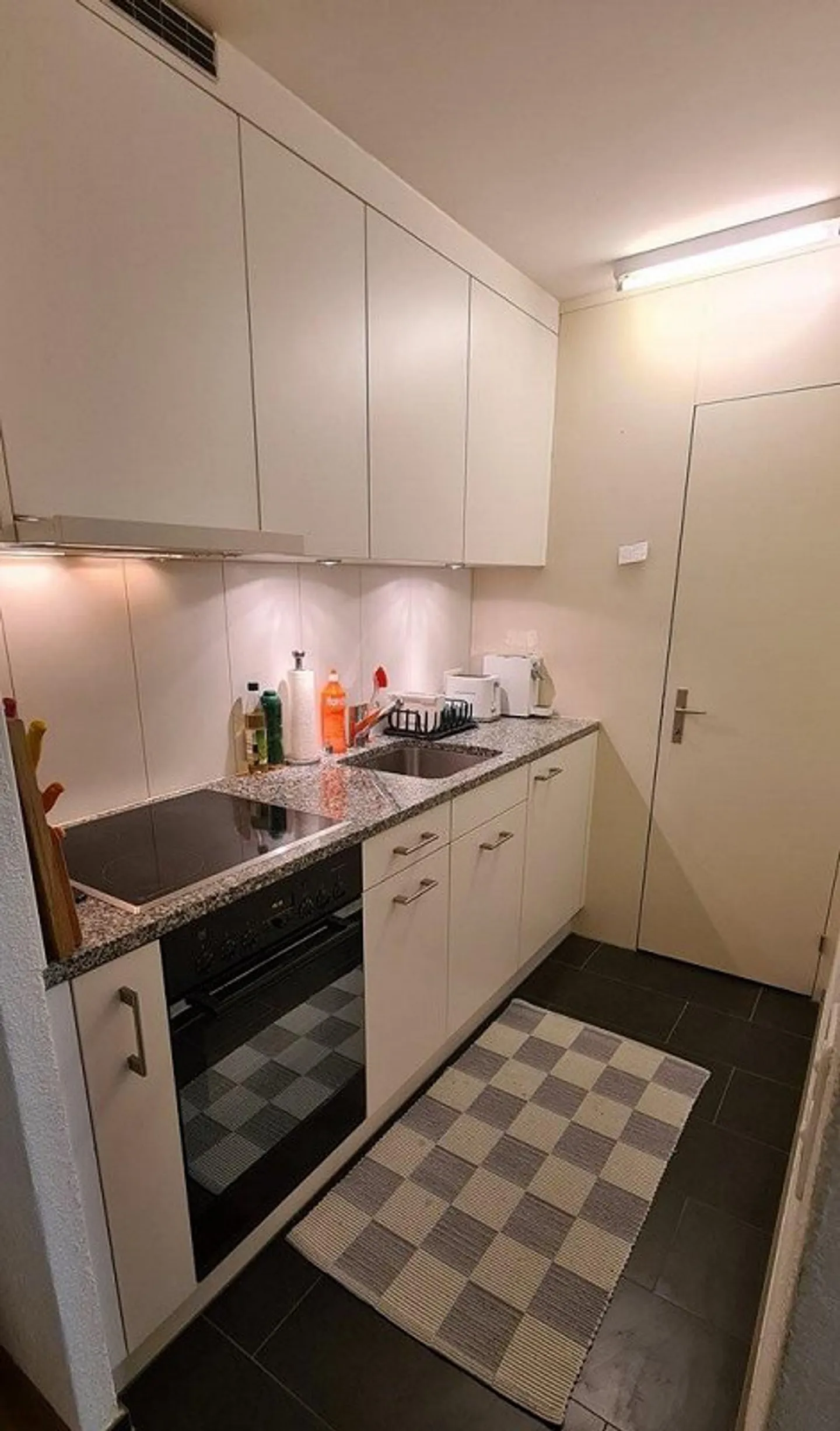 Klein aber Fein - 1 Zimmer-Wohnung mit Sitzplatz nähe Marzili - Foto 4 di 7