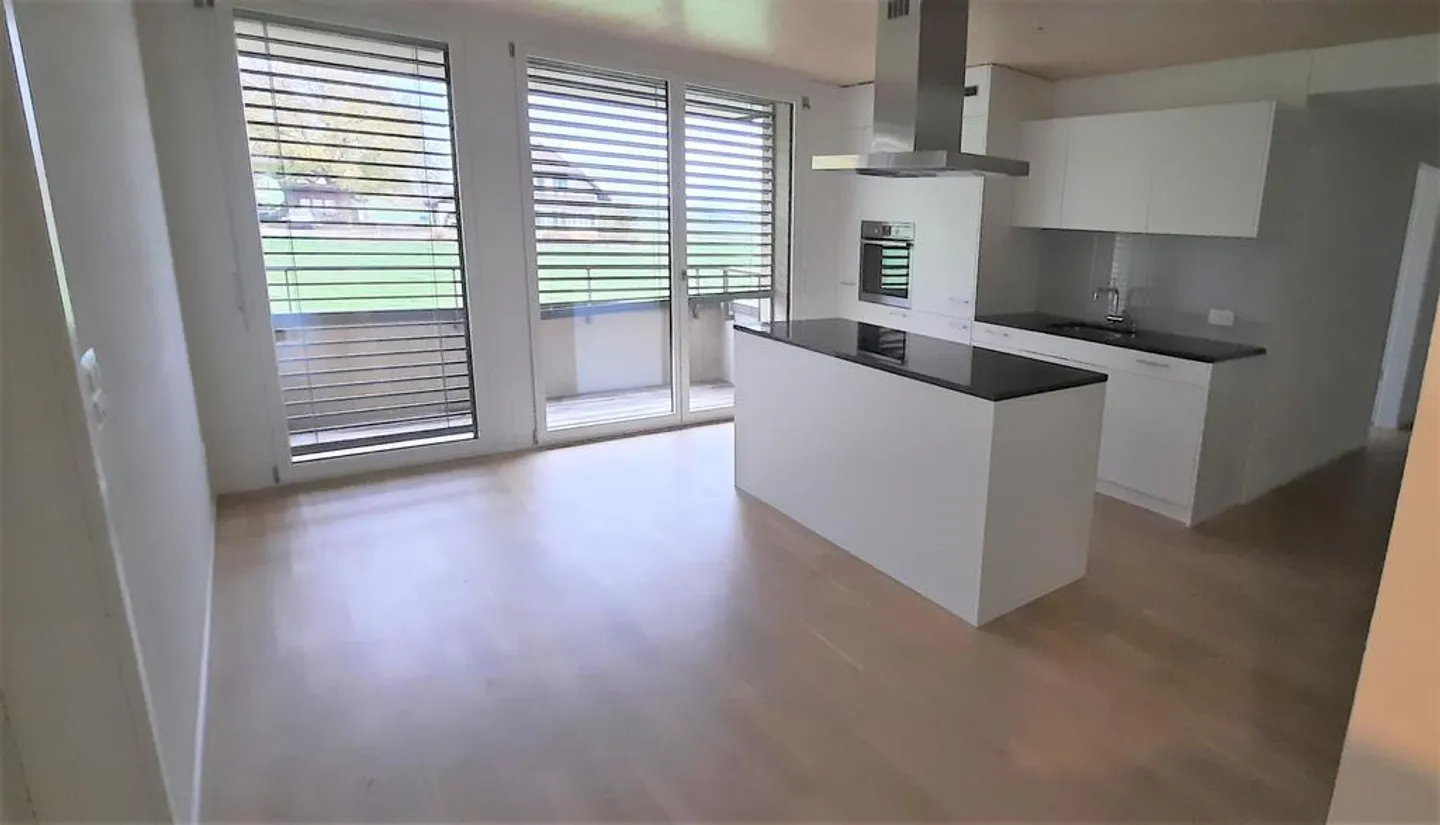 Appartamento moderno di 4,5 locali - Foto 3 di 8