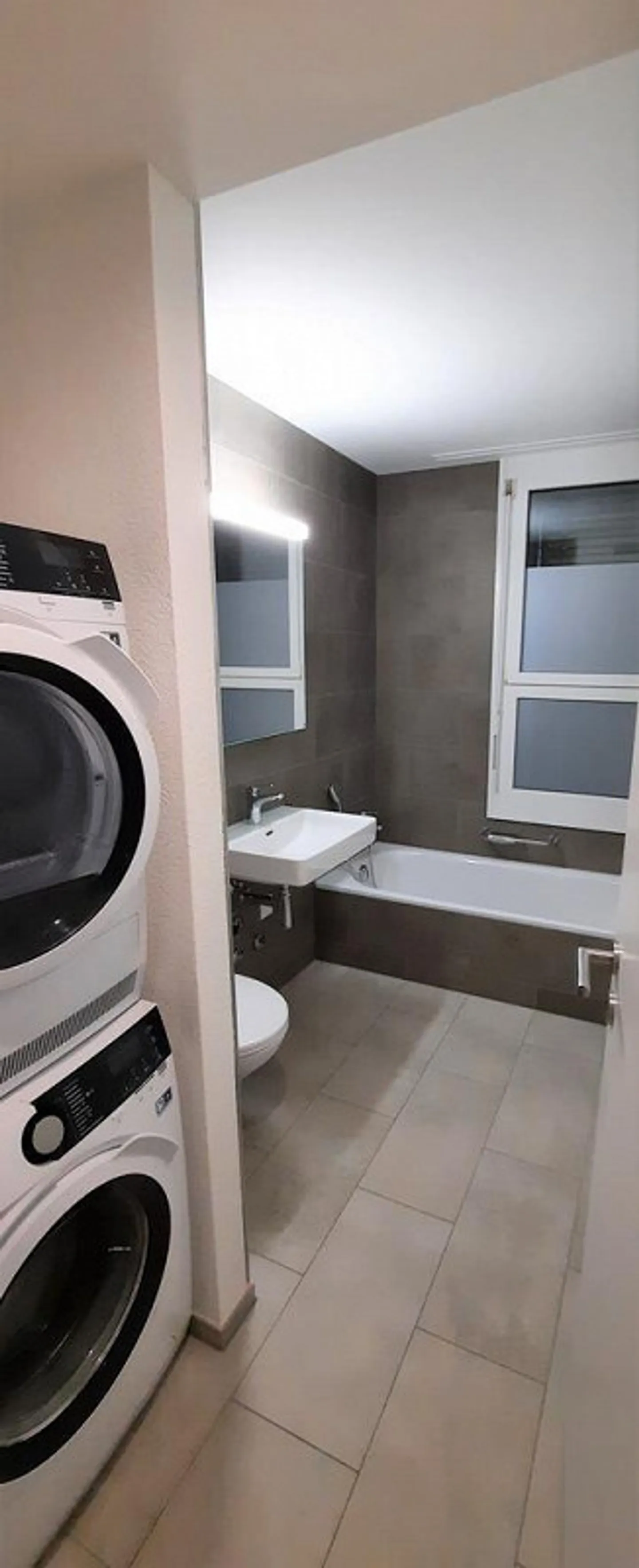 Appartamento moderno di 4,5 locali - Foto 7 di 8