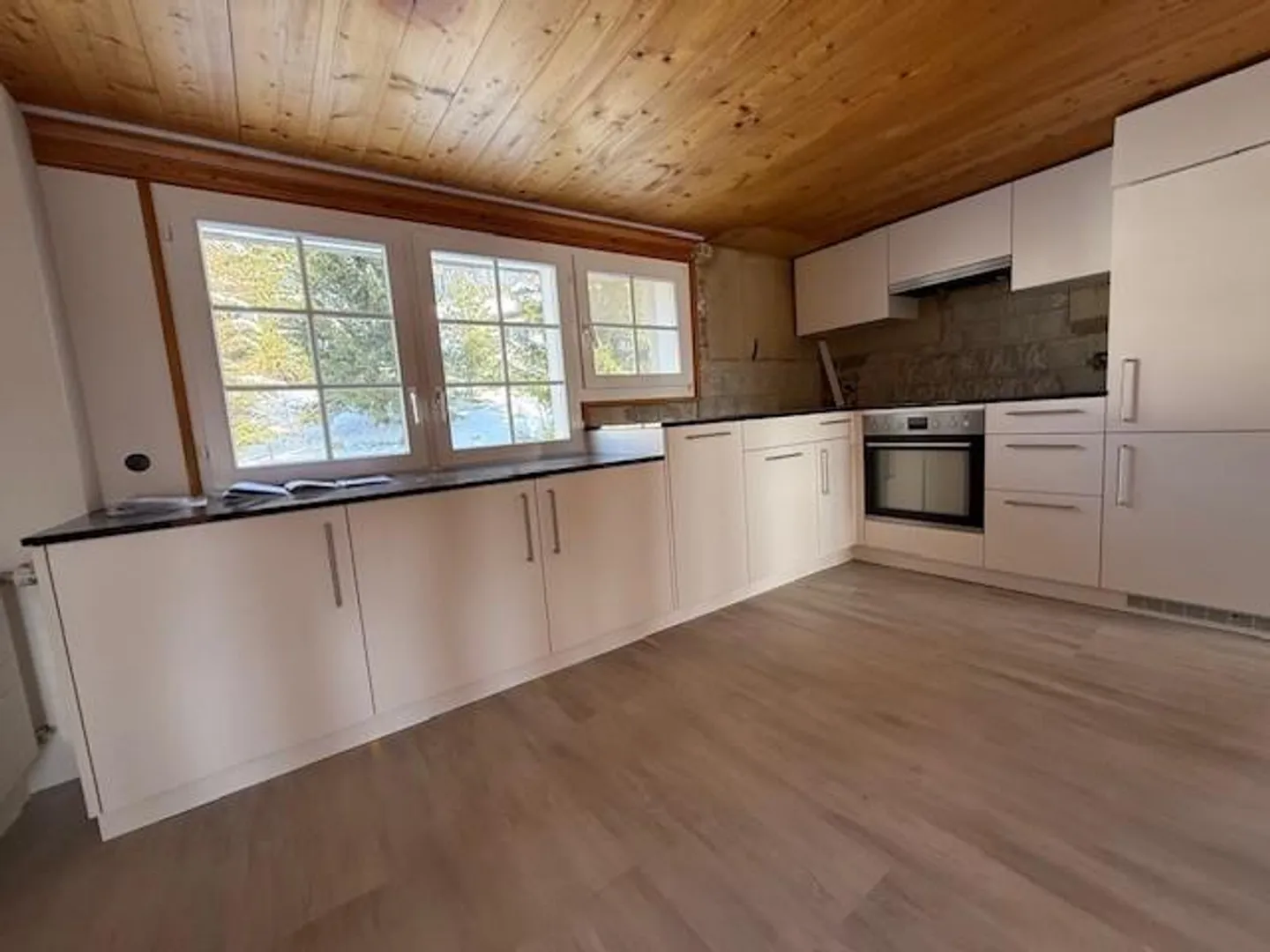 Charmante Wohnung mit Neuer Küche - Foto 1 von 16