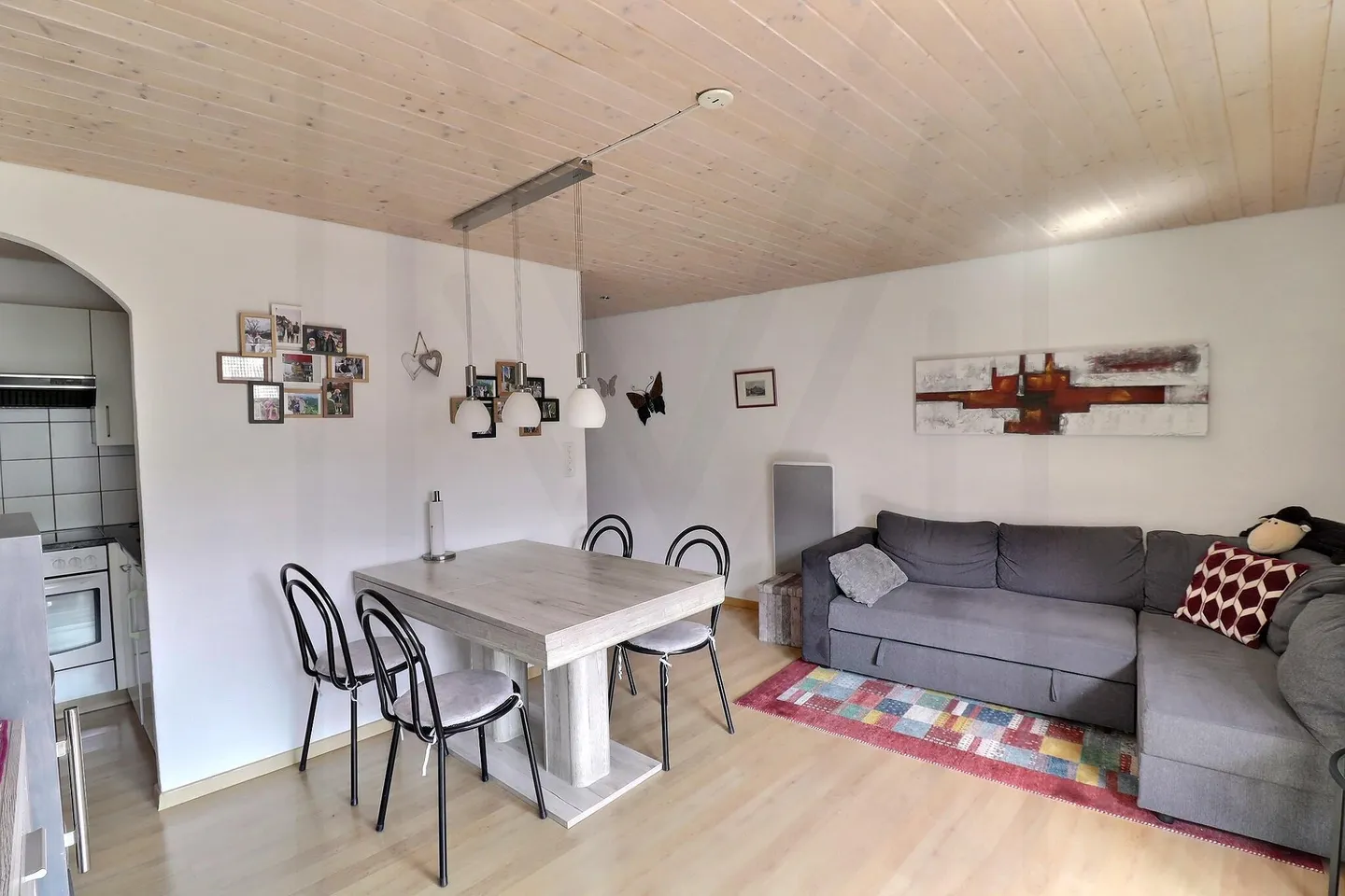 2-Zimmer-Wohnung: Charme und Komfort im Herzen des Dorfes! - Foto 1 von 9