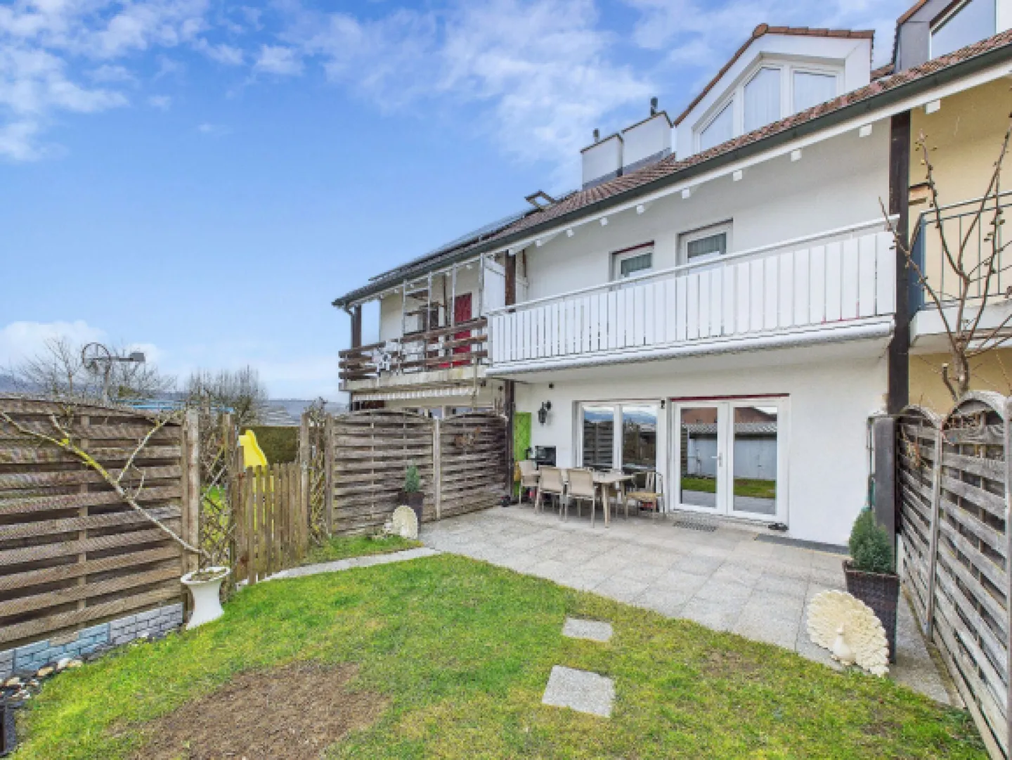 Votre maison avec vue sur la montagne - beaucoup d'espace pour vivre, la famille et la tranquillité - Photo 2 sur 16