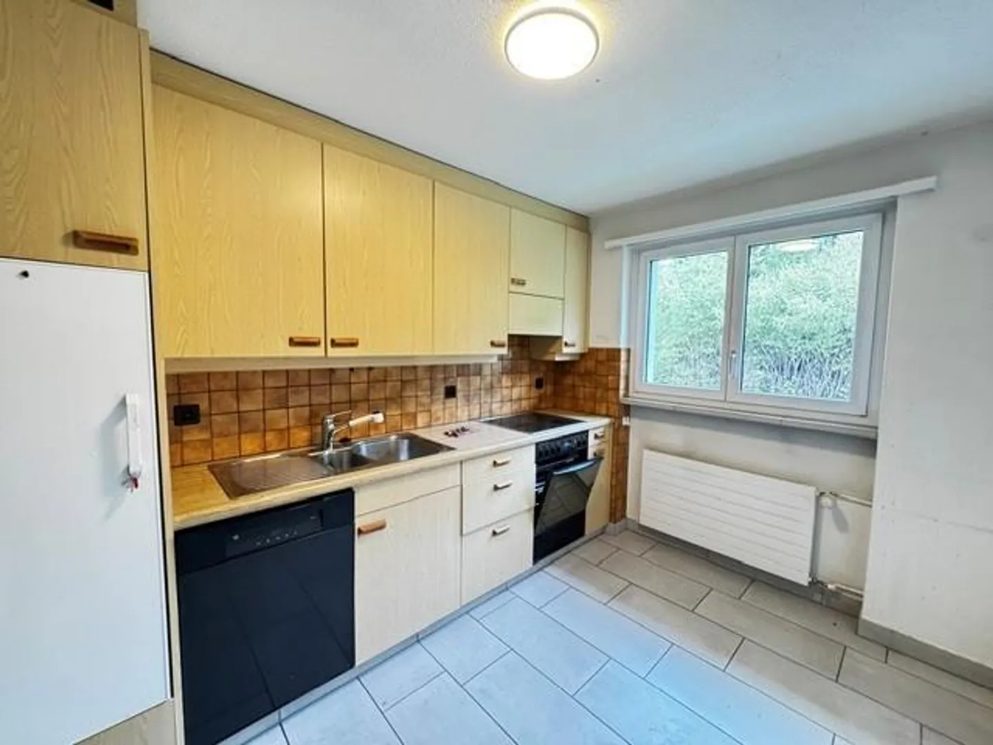 4 1/2 Room Condominium Directly at the Edge of the Forest - Photo 6 of 8