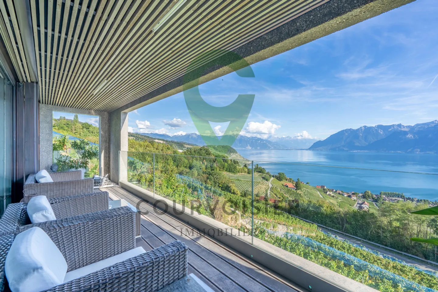 Der See in Ihrem Wohnzimmer! Magnifikes Duplex im Herzen von Lavaux! - Foto 1 von 10