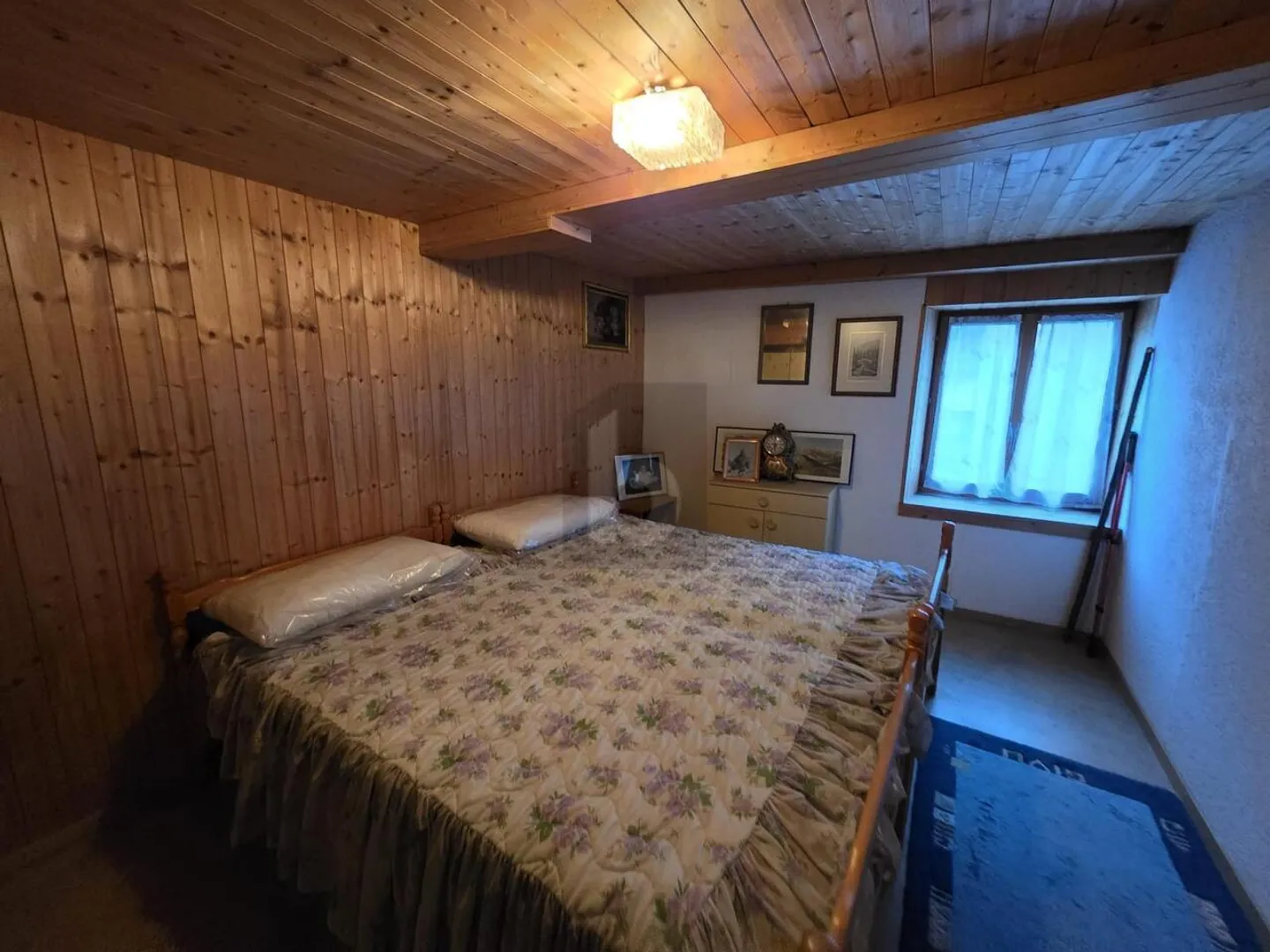 Casa familiare spaziosa da ristrutturare - Foto 2 di 4