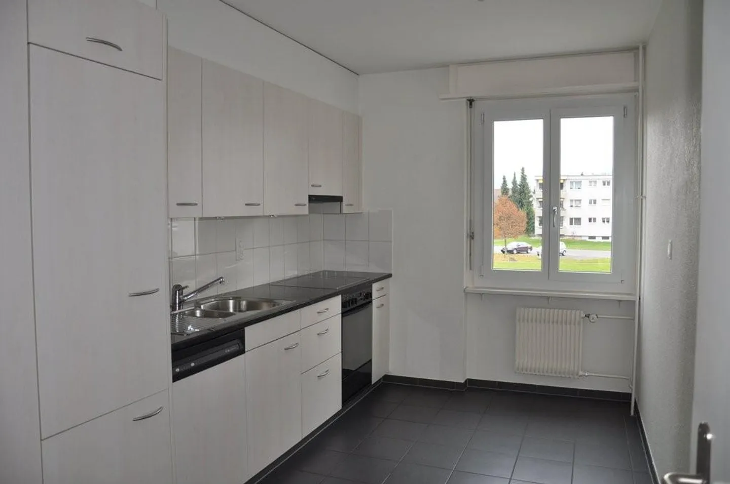 "Schwäbis": bellissimo appartamento di 4.5 stanze - Foto 4 di 12