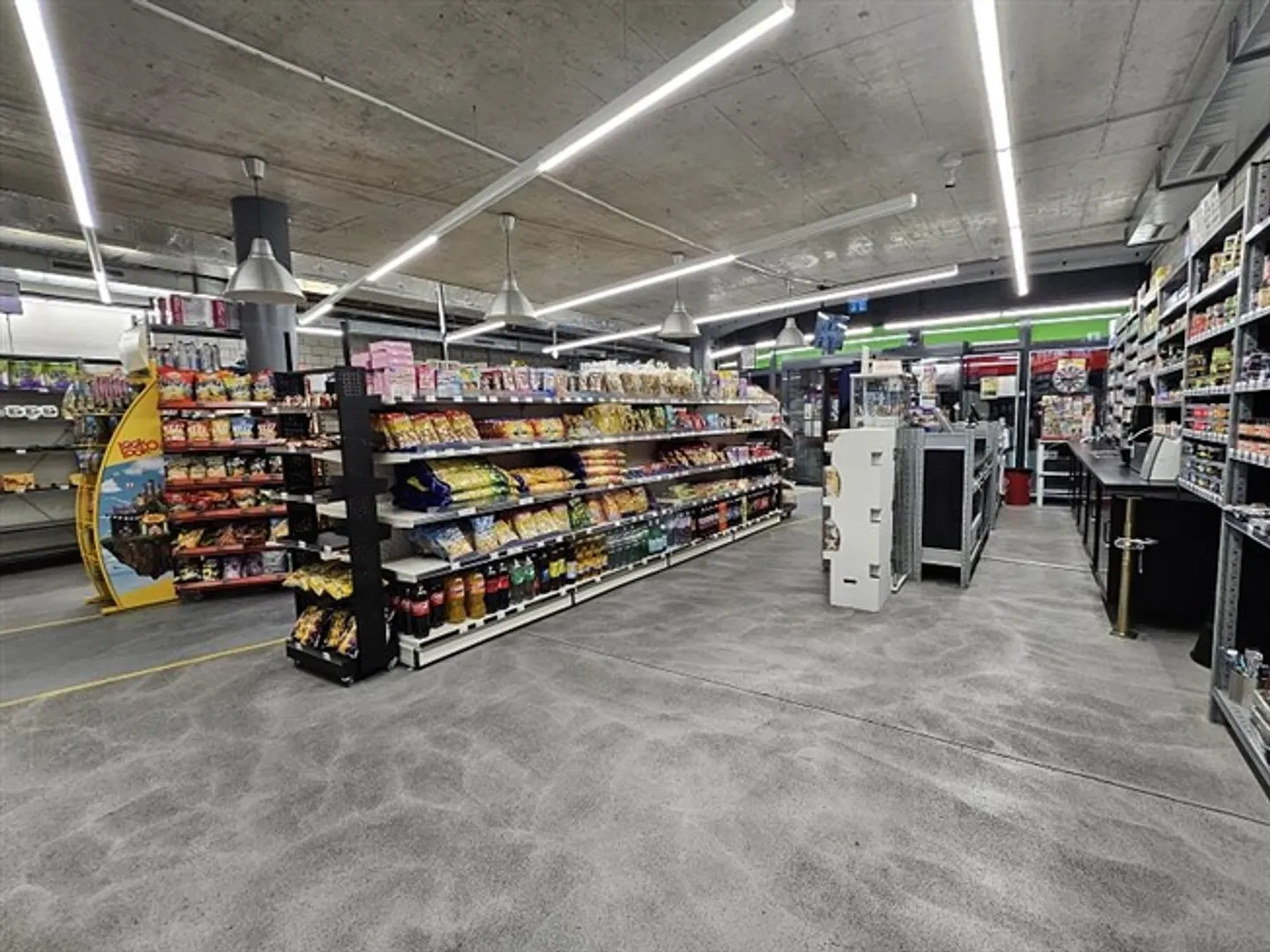 ATTRACTIVE & SALES-STRONG LOCATION AT THE TRAIN STATION - Photo 1 of 6