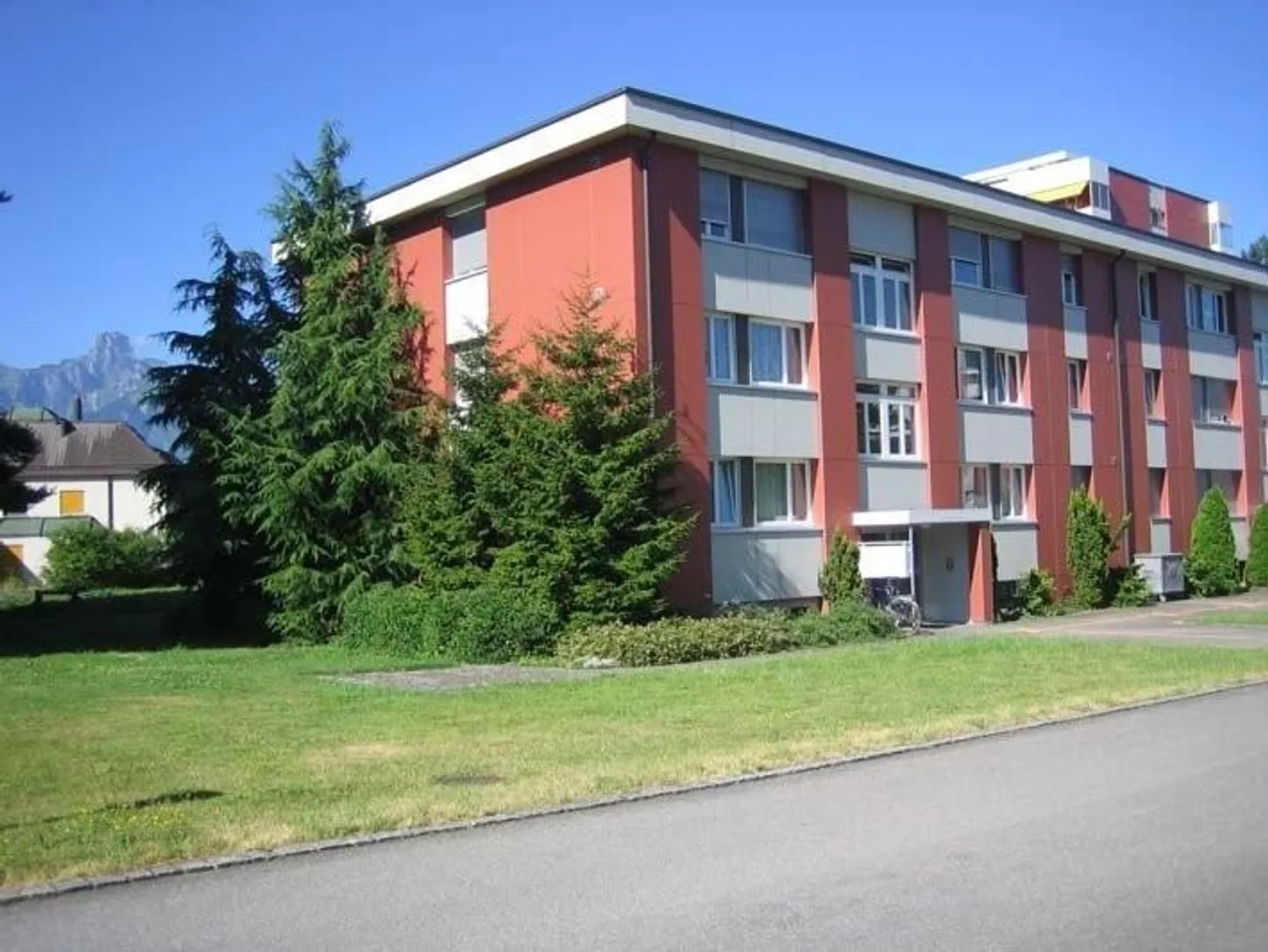 "Schwäbis": bellissimo appartamento di 4.5 stanze - Foto 1 di 12