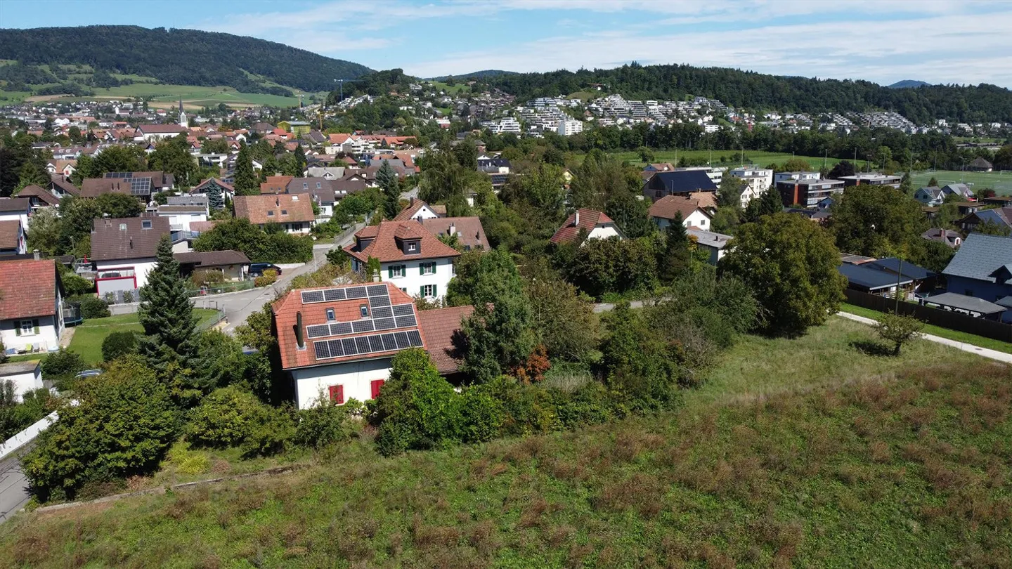 2'203 m2 di terreno edificabile con progetto di costruzione approvato! - Foto 2 di 5
