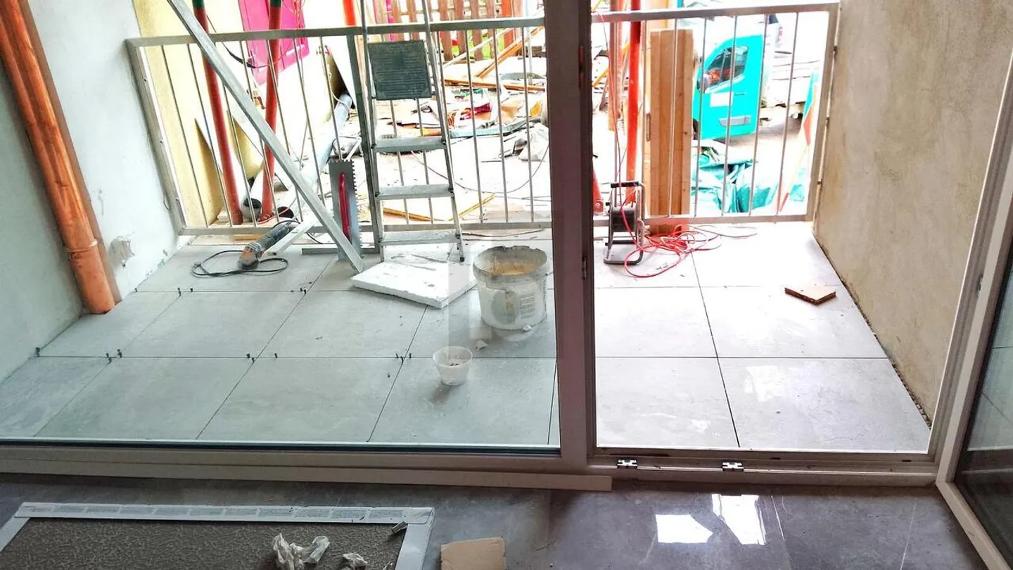 OFFICE NEW AND MODERN! - Photo 5 of 6