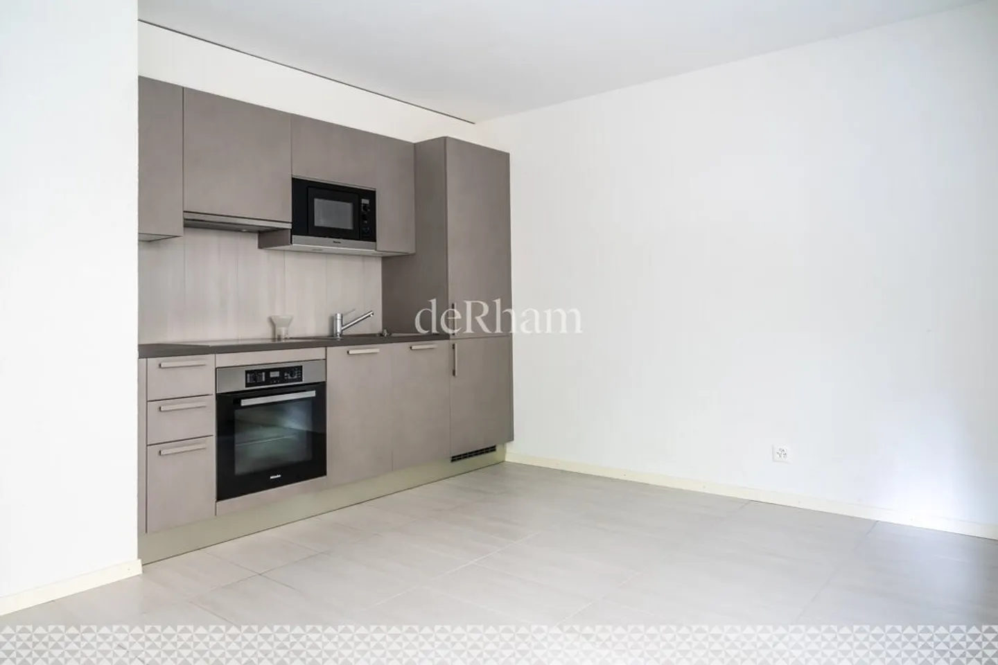 Sublime studio avec balcon proche du parc de Valency - Photo 3 sur 7