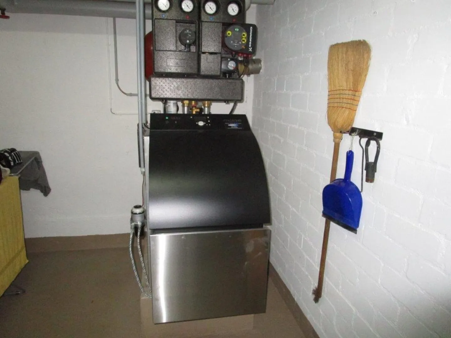 3-Familienhaus mit ehem. Ökonomieteil/Schopf bzw. viel Potenzial - Foto 10 von 11