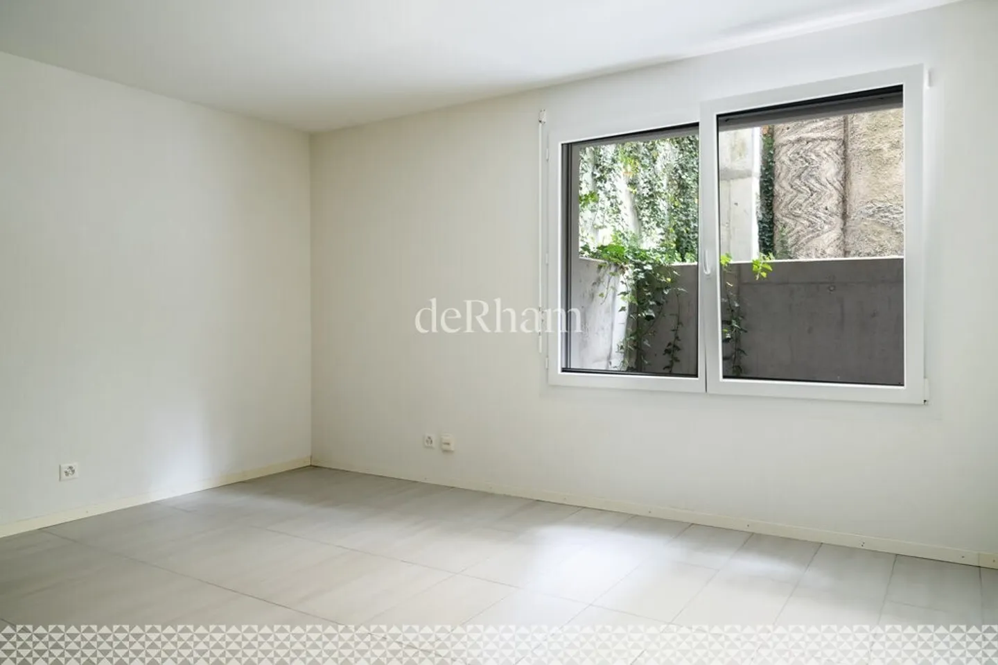 Sublime studio avec balcon proche du parc de Valency - Photo 4 sur 7