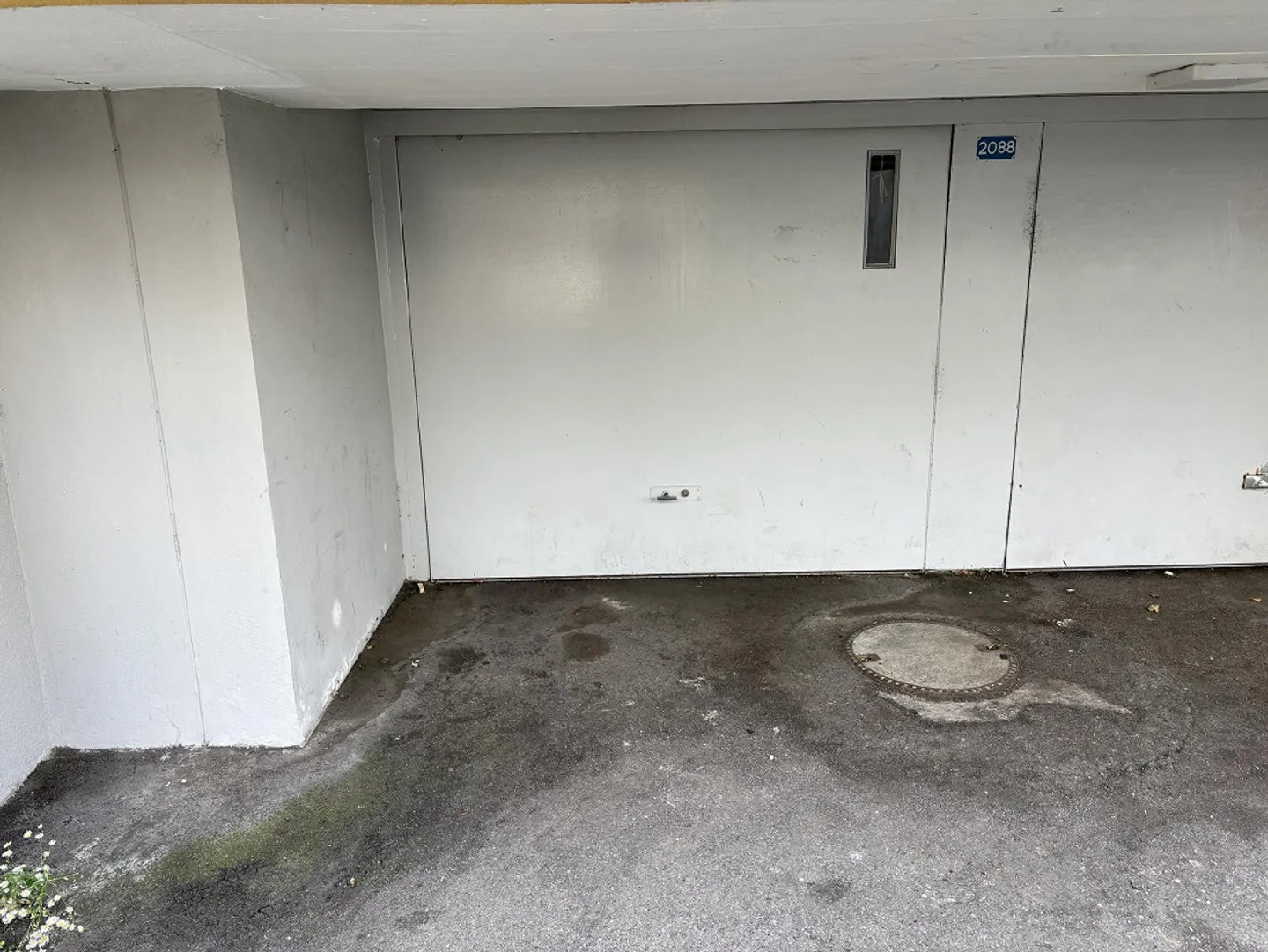 Box de garage à louer dans un emplacement de choix - Photo 1 sur 2