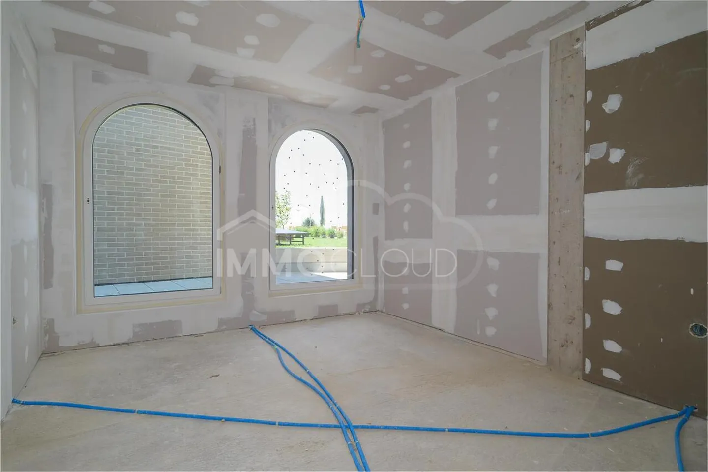 Exceptional professional space of 124 m² in a new and dynamic neighborhood - Photo 12 of 14