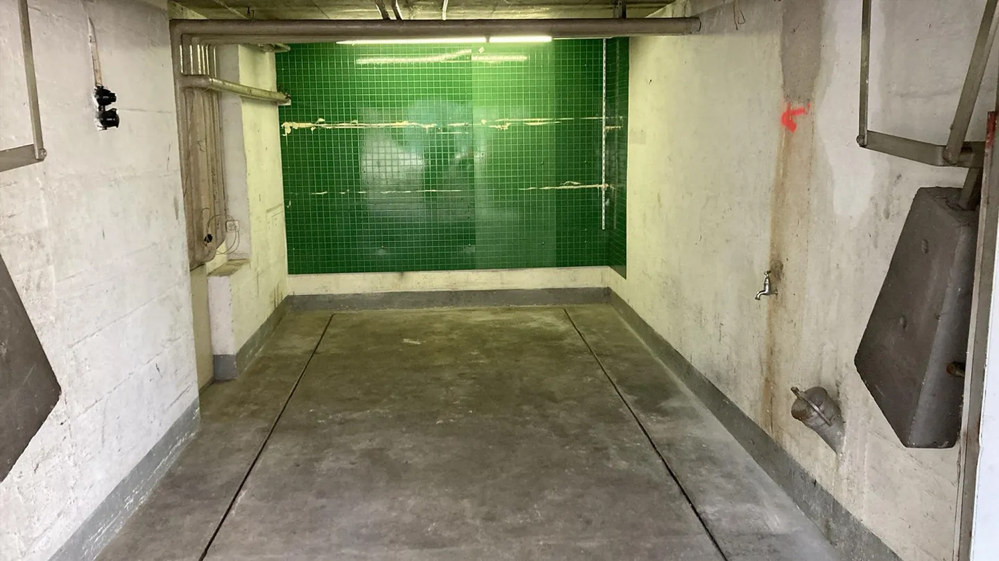 Box de garage à louer dans un emplacement de choix - Photo 2 sur 2