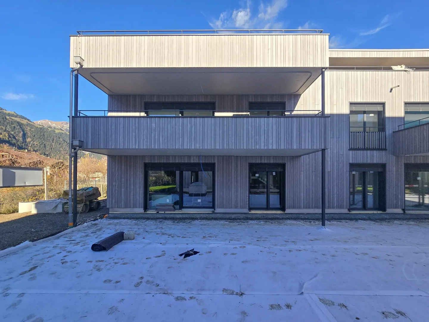 Appartement 4.5 pièces 1er étage avec ascenseur - Photo 8 sur 9