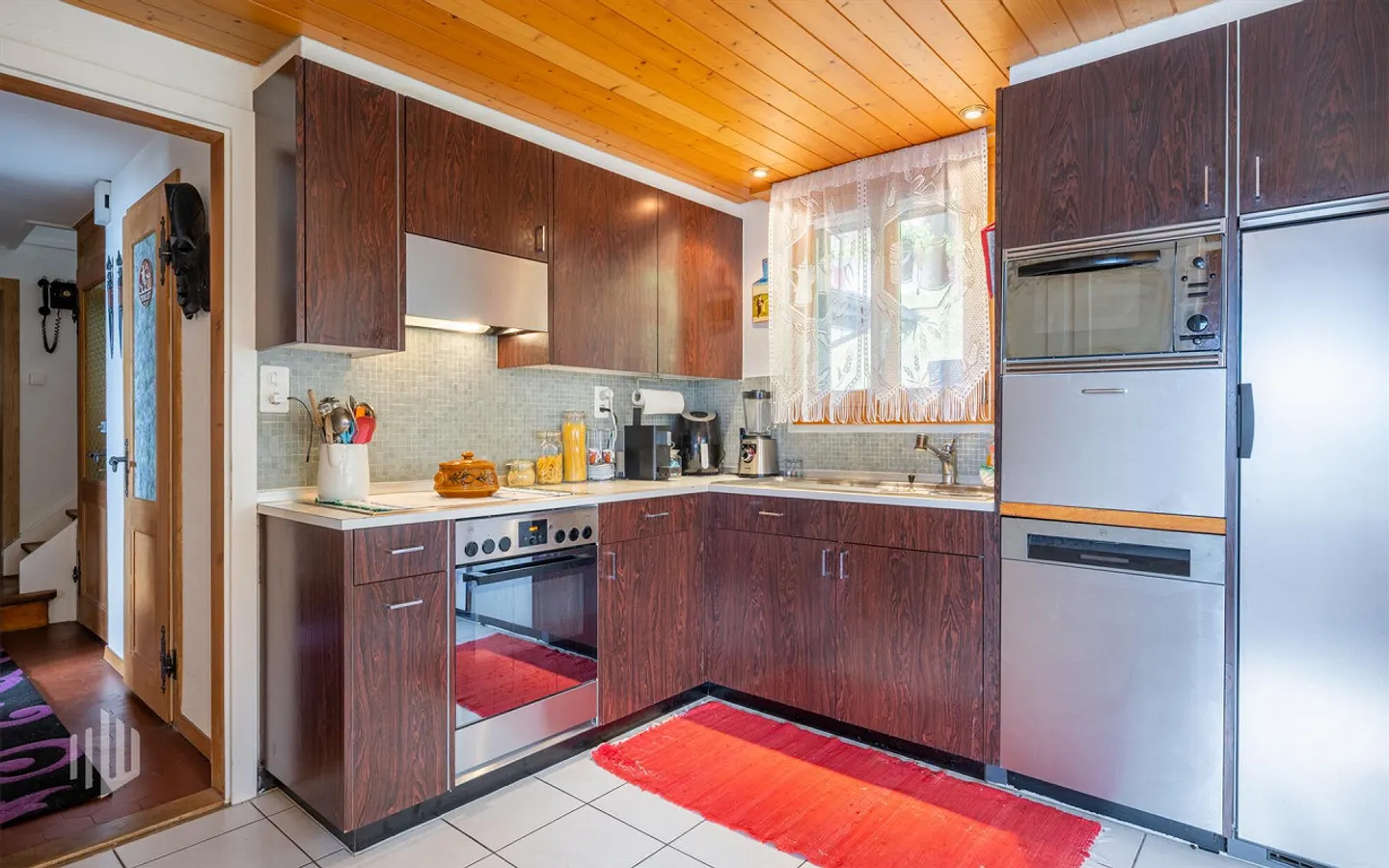ImmoWyss - Chalet with a separate apartment in a scenic location - Photo 4 of 13