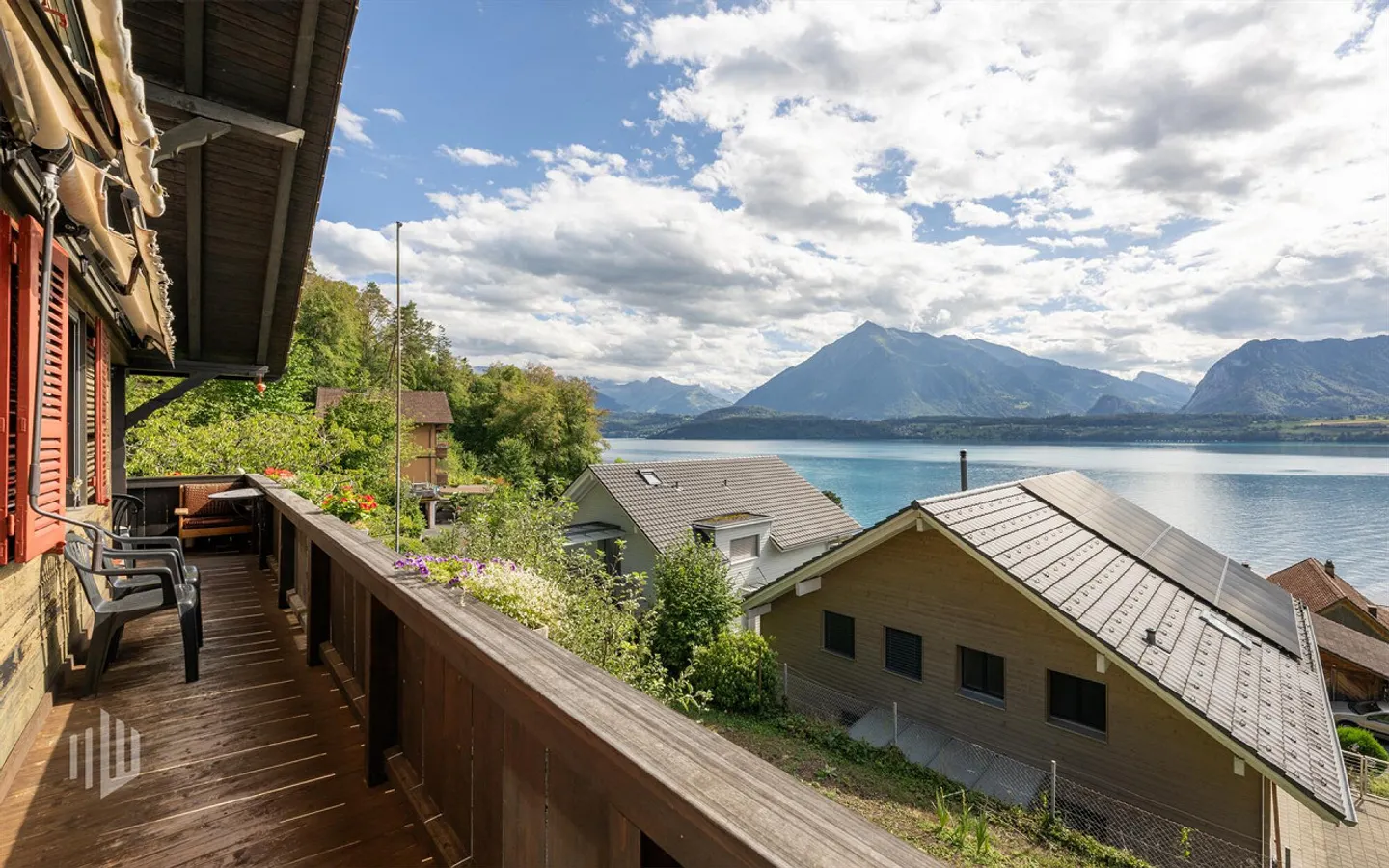 ImmoWyss - Chalet with a separate apartment in a scenic location - Photo 8 of 13