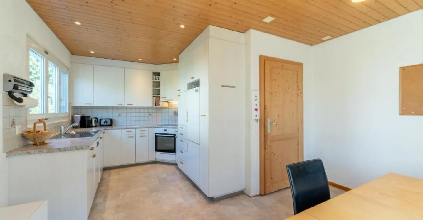 Charmantes Einfamilienhaus im Chaletstil - Foto 4 von 13