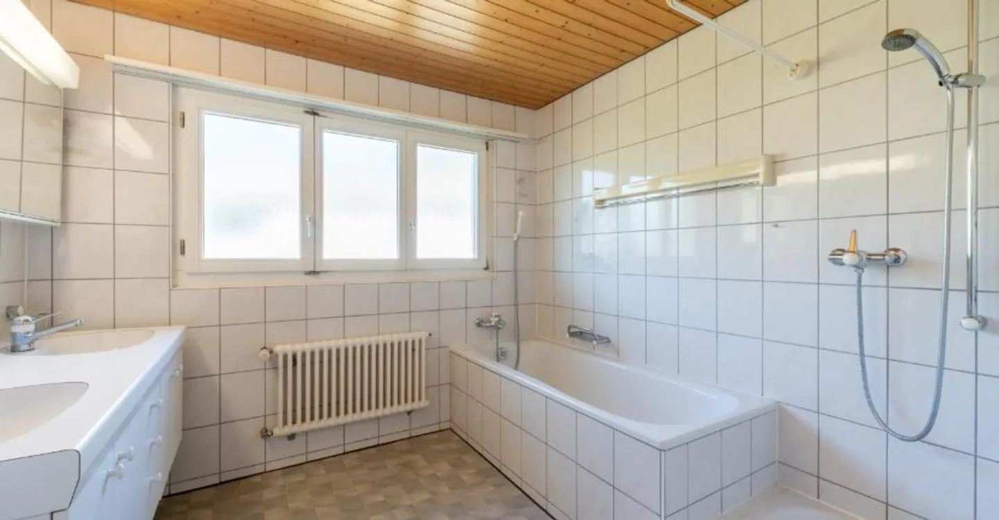 Charmantes Einfamilienhaus im Chaletstil - Foto 9 von 13